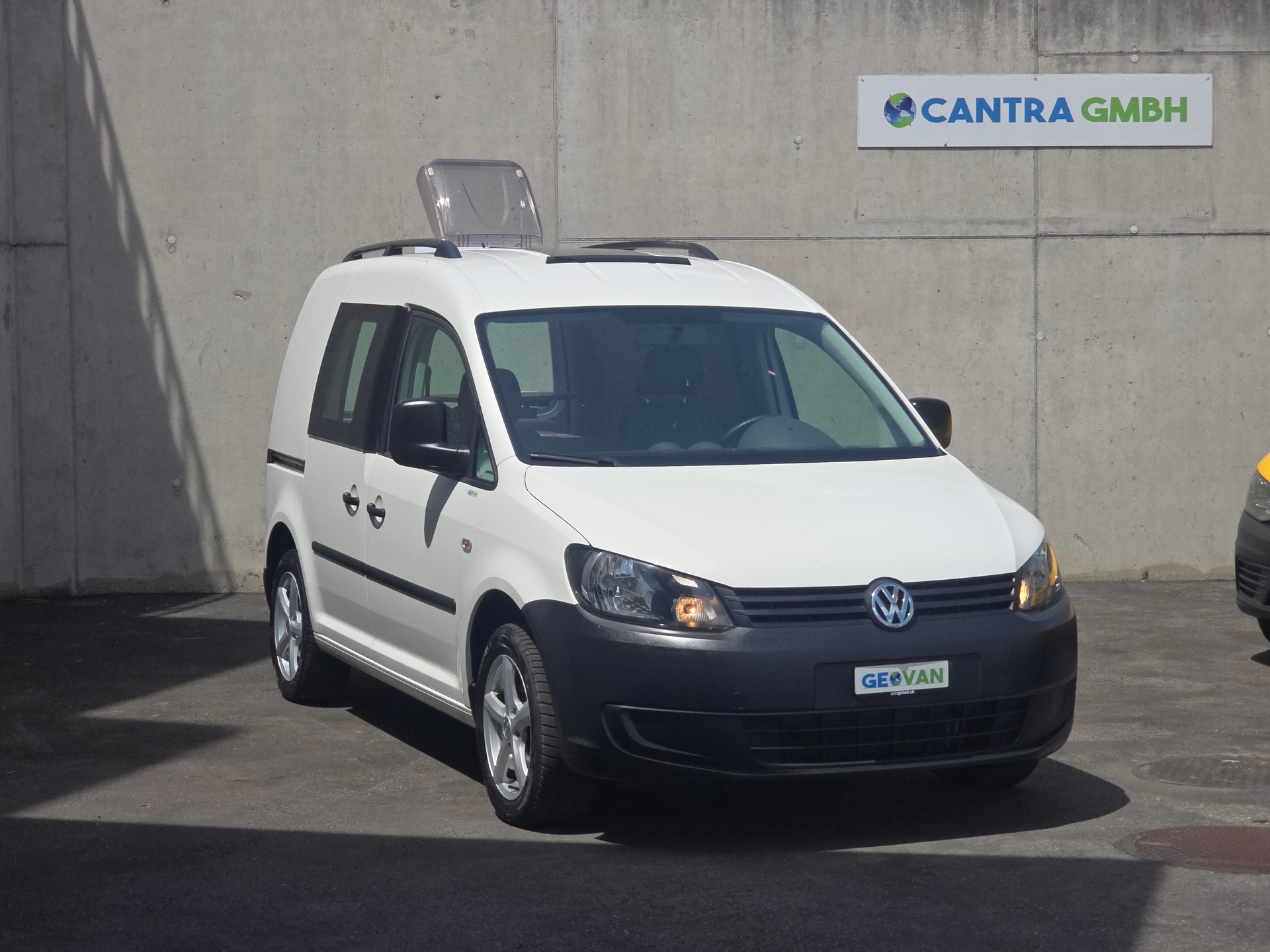 VW GEOVAN M - 102PS - Klima - PDC - BC - Tempomat - Navi - Standheizung-image-1