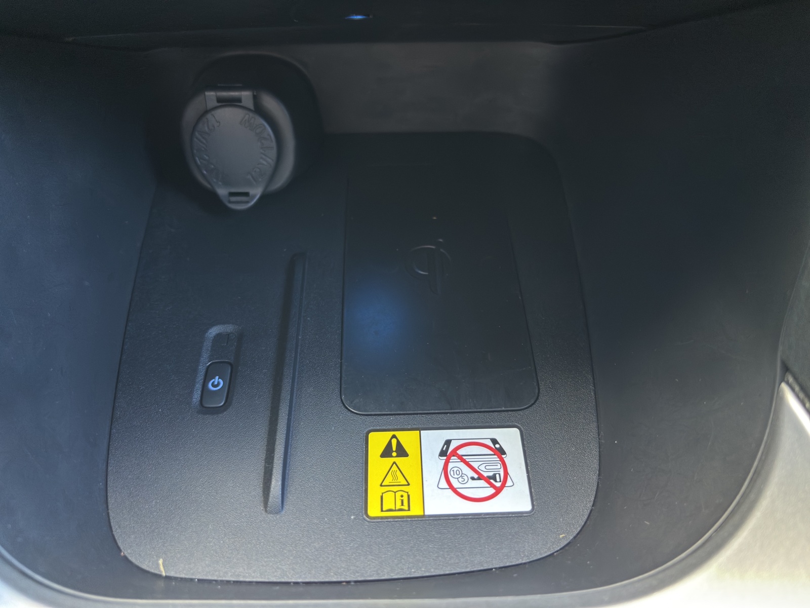TOYOTA Yaris Cross 1.5 Trend e-CVT AWDi-image-28