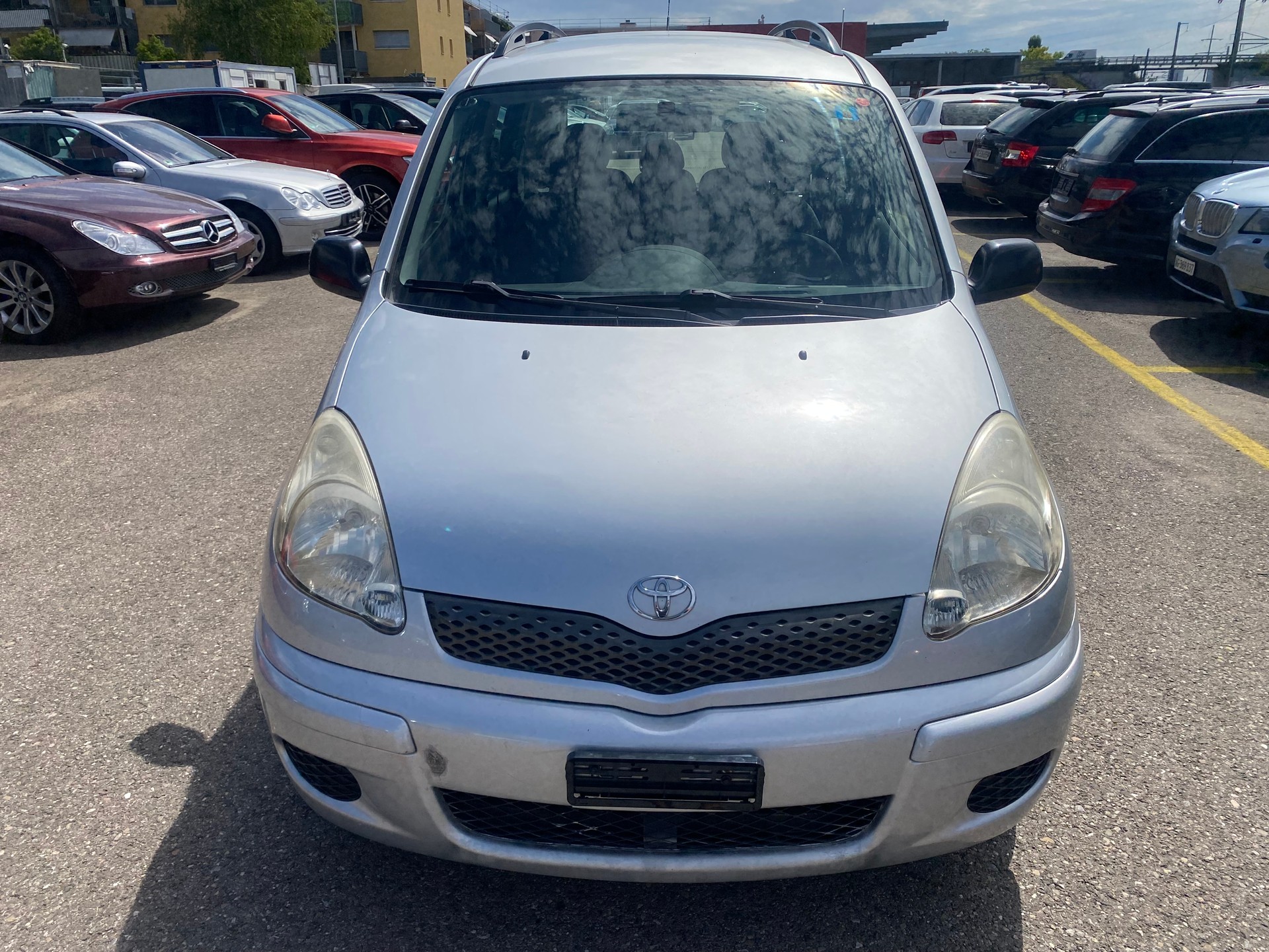 TOYOTA Yaris Verso 1.3 Linea Sol-image-0