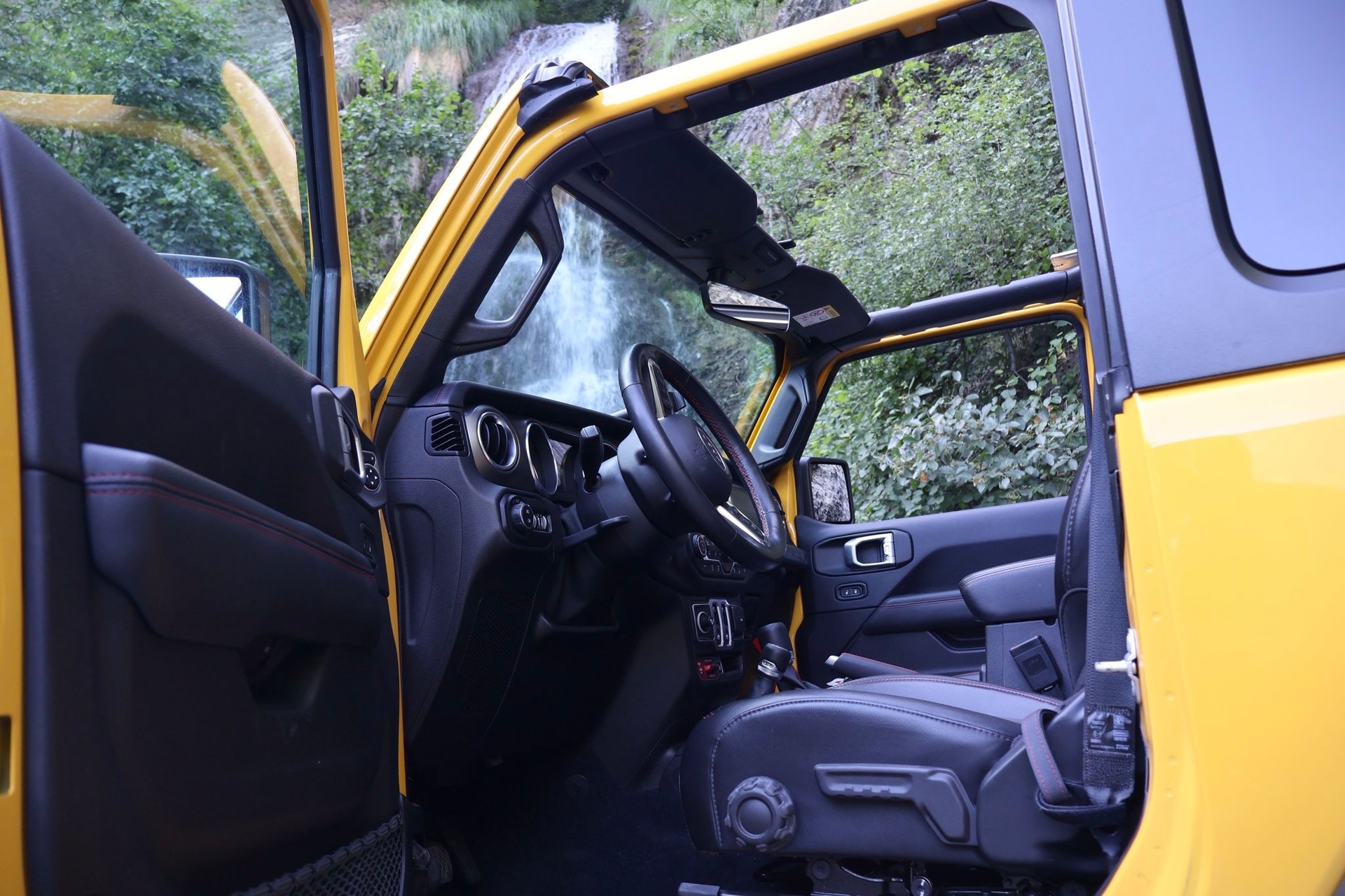 JEEP Wrangler 2.2MJ Rubicon Automatic-image-10
