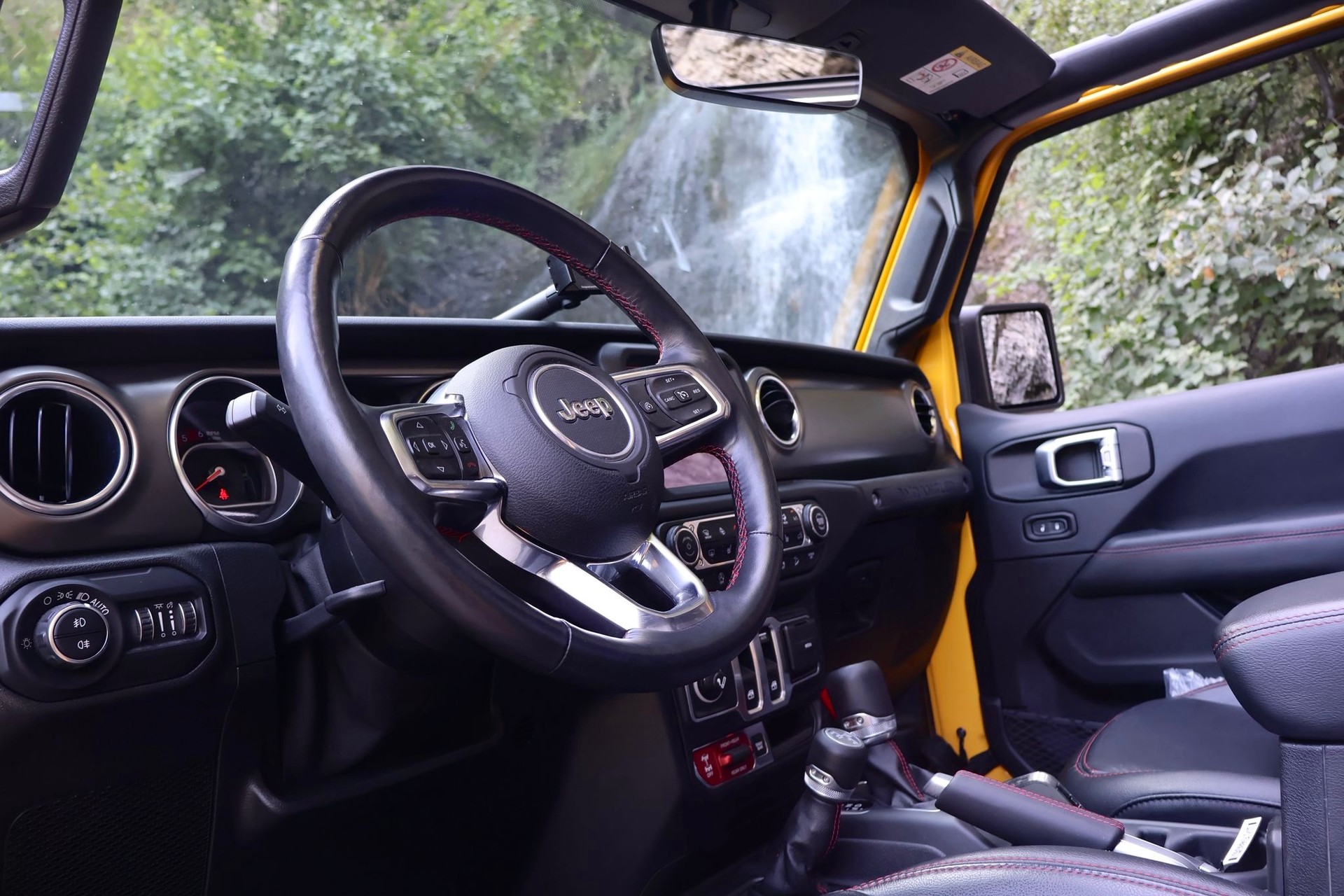 JEEP Wrangler 2.2MJ Rubicon Automatic-image-15