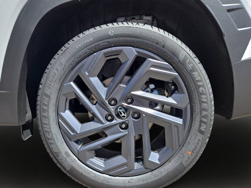 HYUNDAI Tucson 1.6 T-GDi HEV Black Line 4WD-image-3