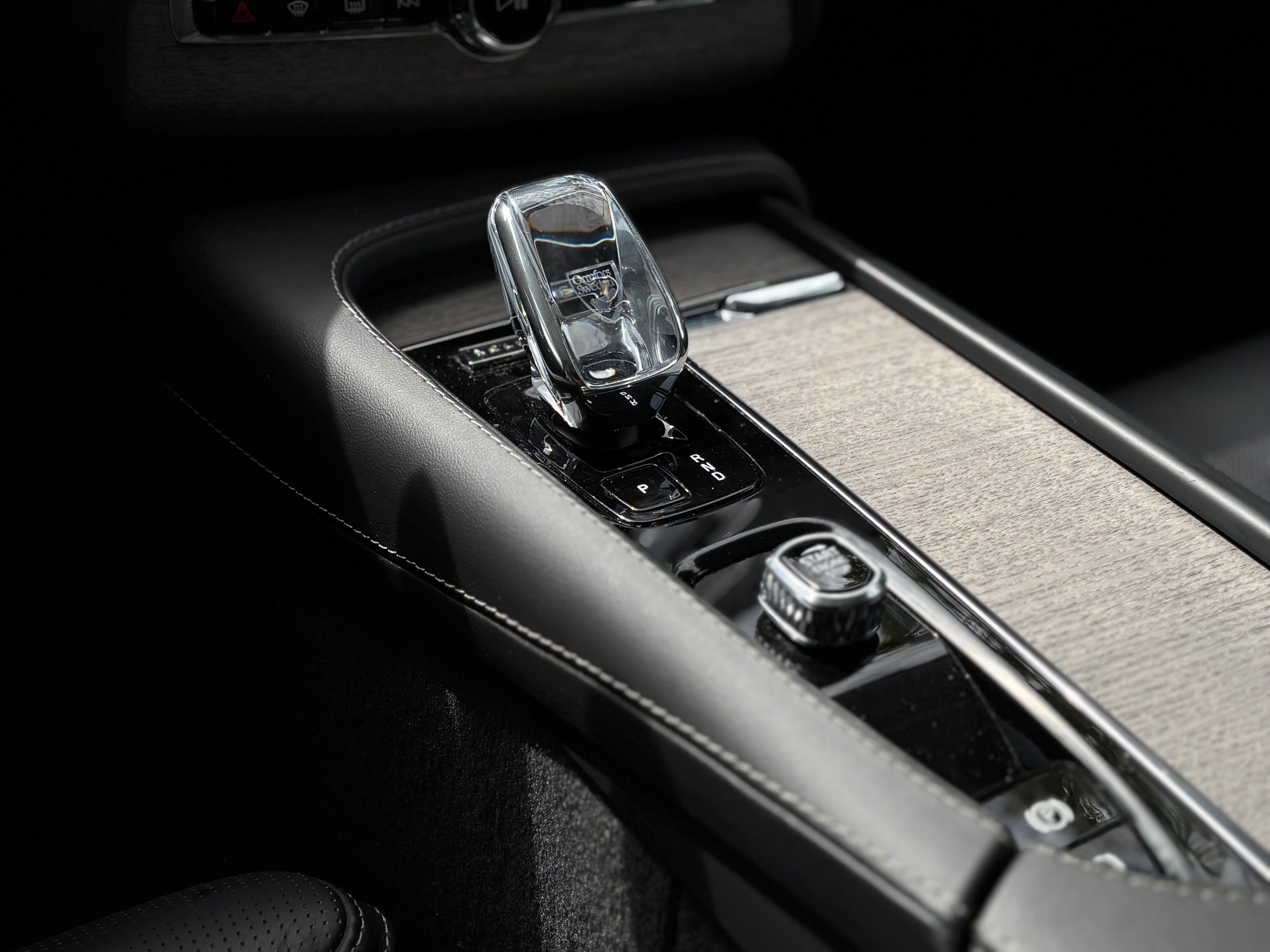 VOLVO XC90 2.0 T8 TE Xclusive Dark 7P. eAWD-image-15