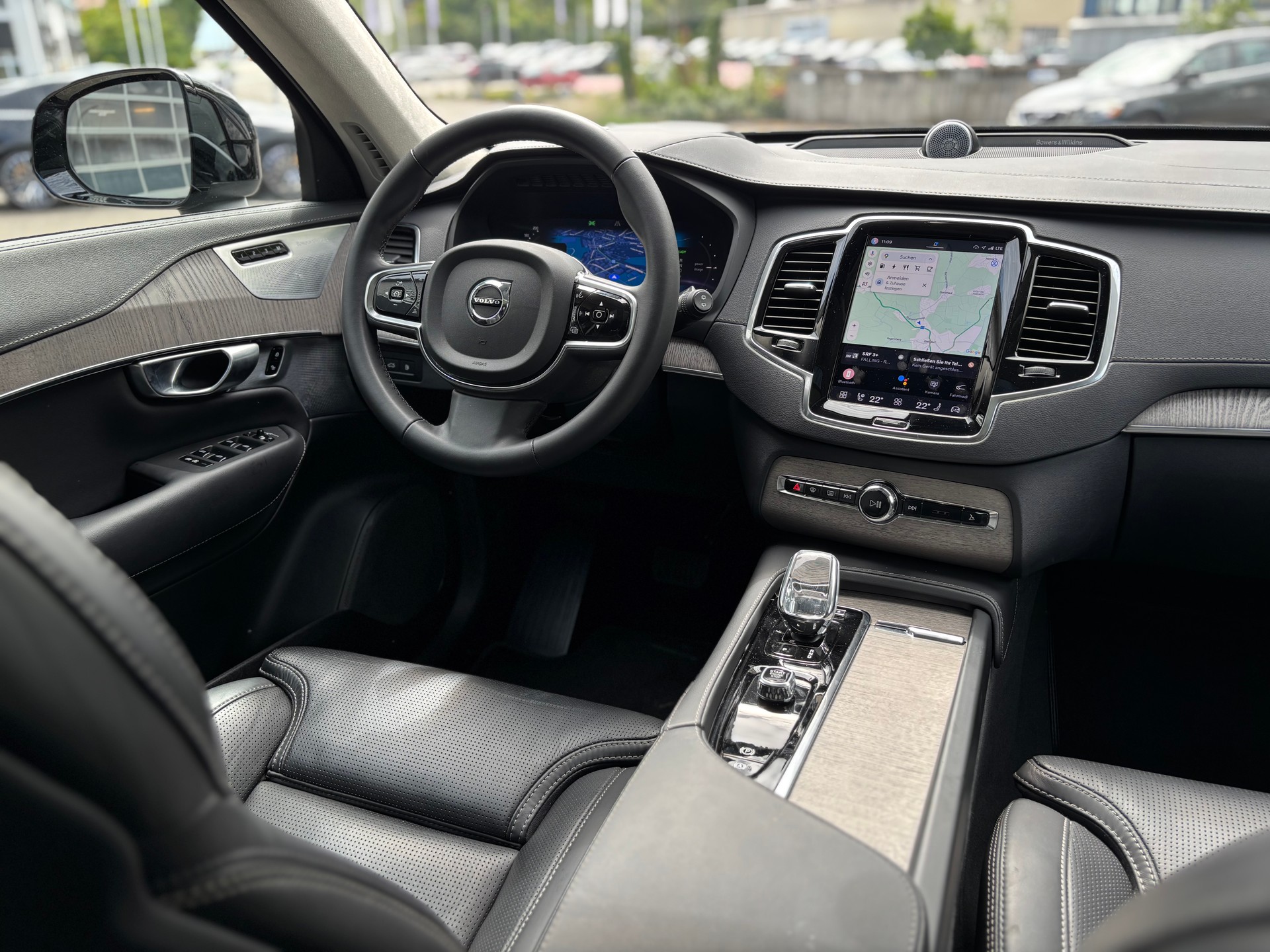 VOLVO XC90 2.0 T8 TE Xclusive Dark 7P. eAWD-image-13