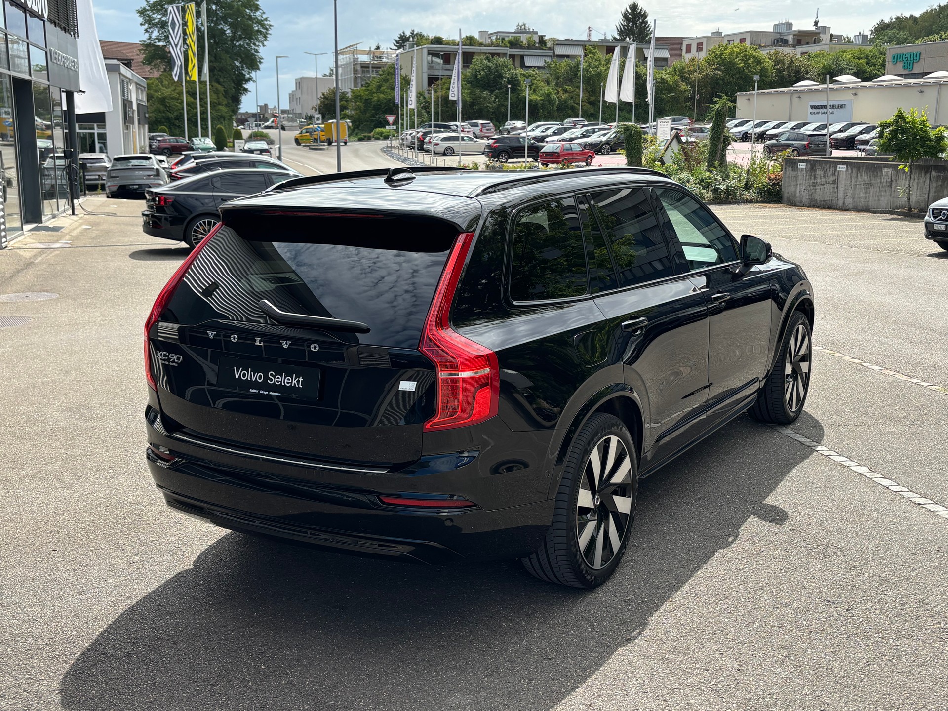 VOLVO XC90 2.0 T8 TE Xclusive Dark 7P. eAWD-image-5