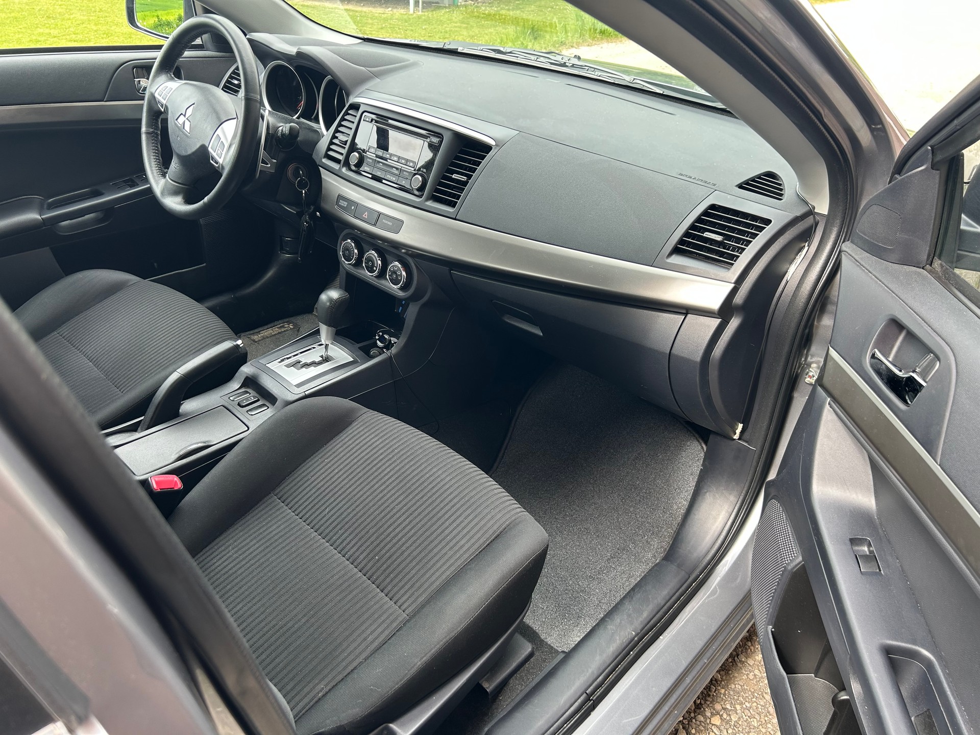MITSUBISHI Lancer Sportback 1.8 Invite CVT Frisch ab MFK +Service-image-13