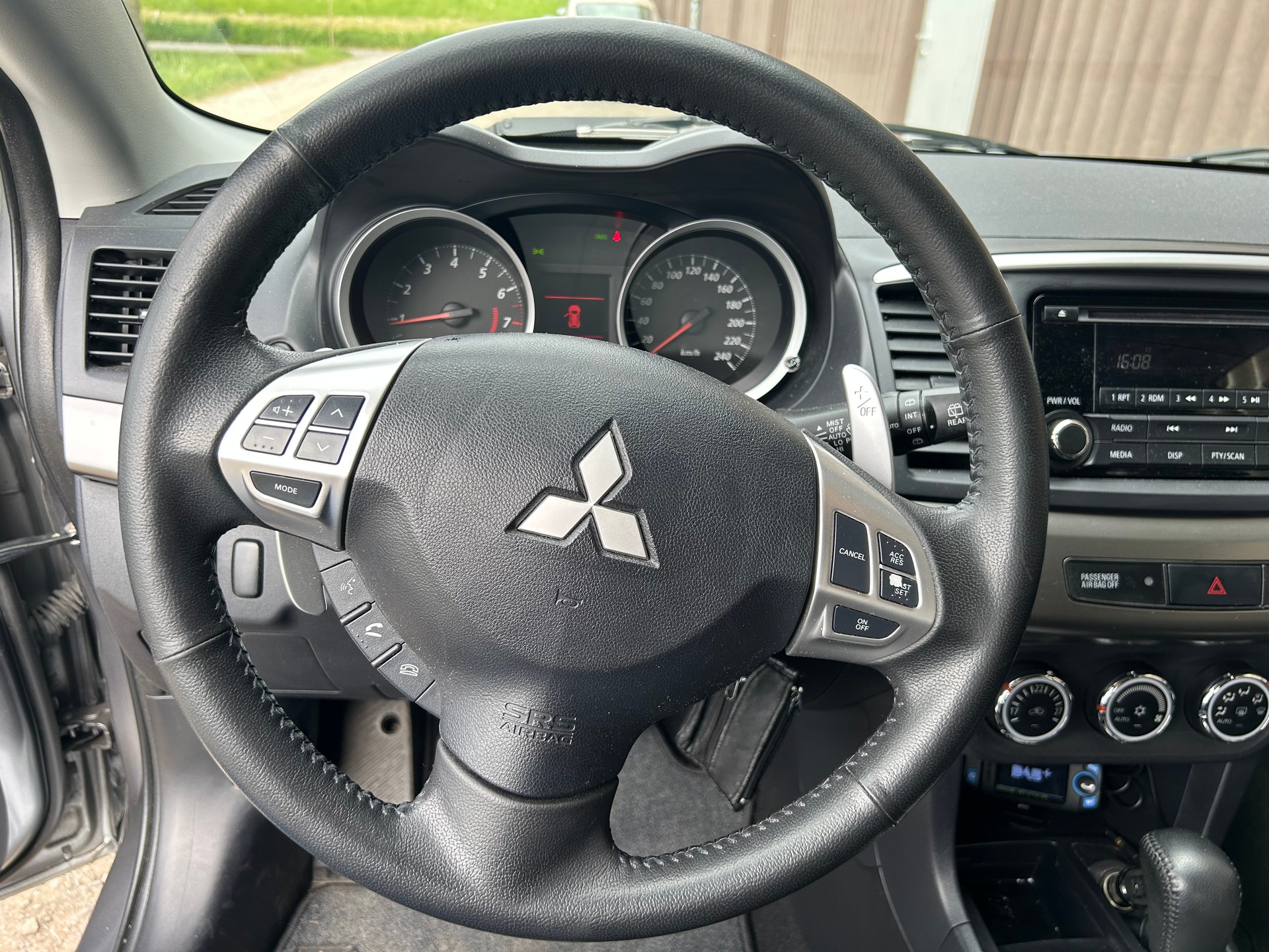 MITSUBISHI Lancer Sportback 1.8 Invite CVT Frisch ab MFK +Service-image-8