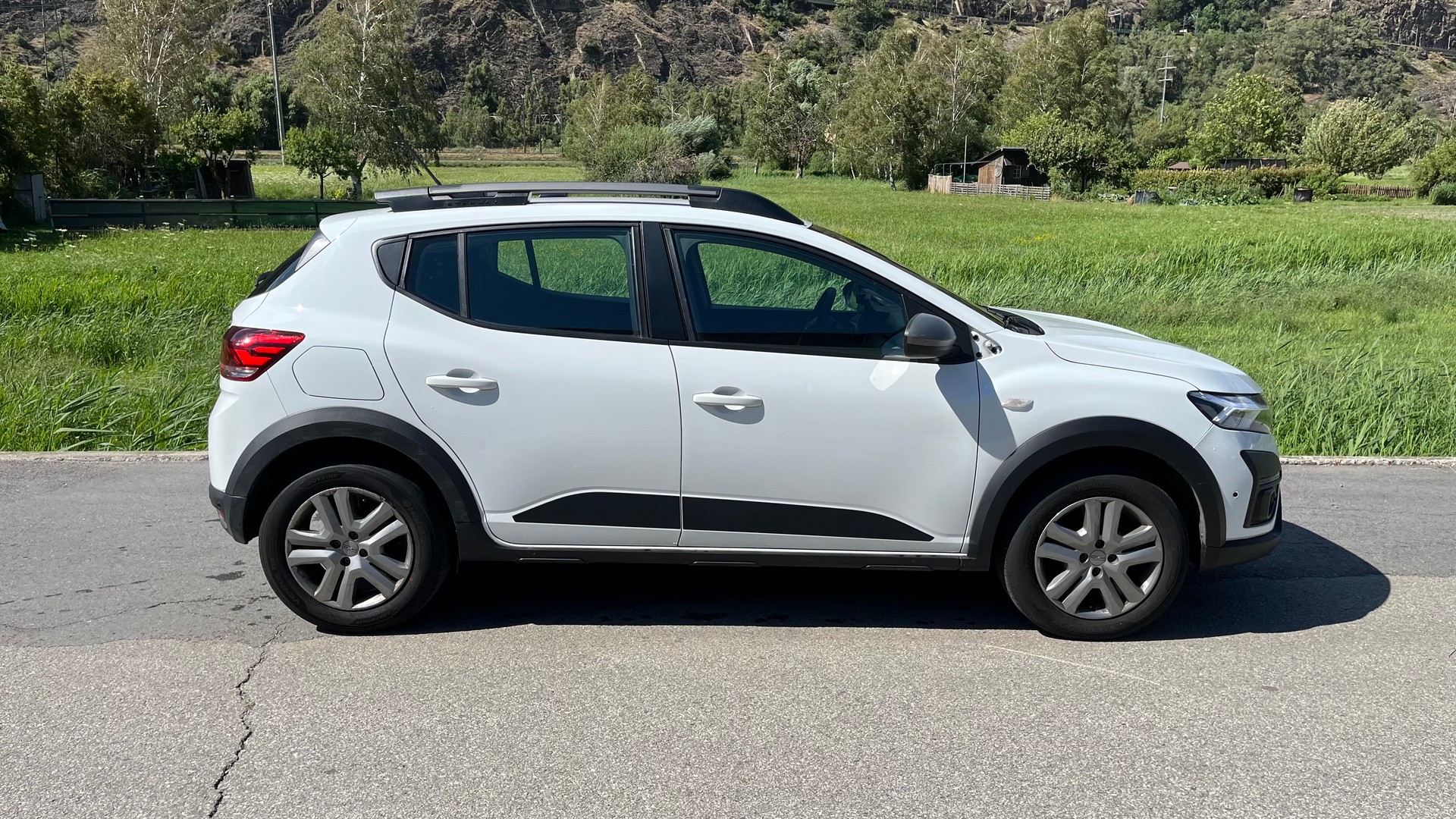DACIA Sandero Stepway TCe 90 Expression CVT-image-5