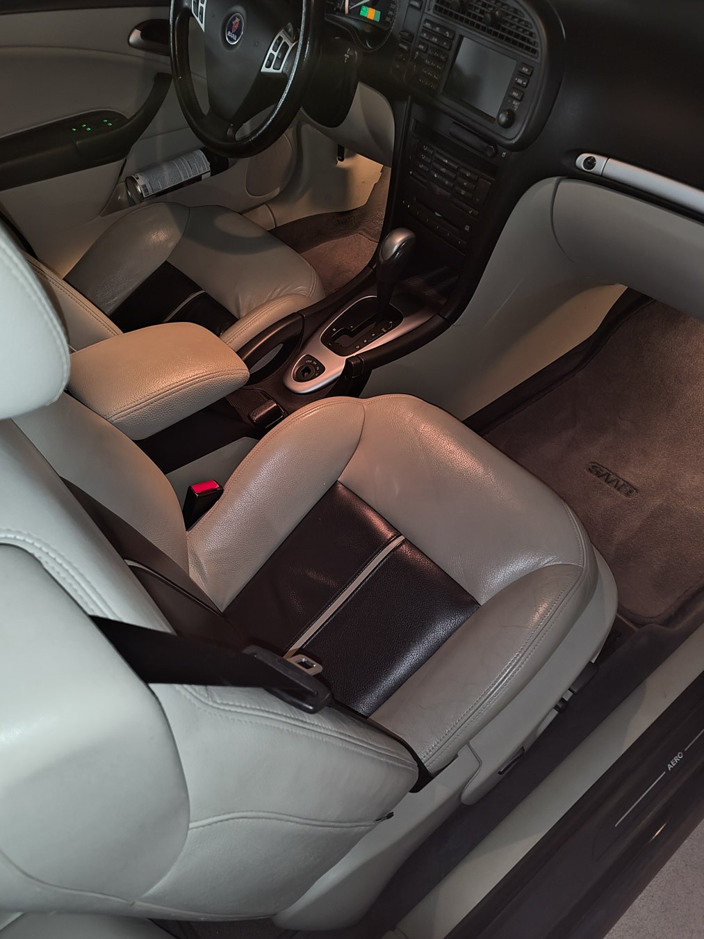SAAB 9-3 Aero 2.0T Cabrio-image-4