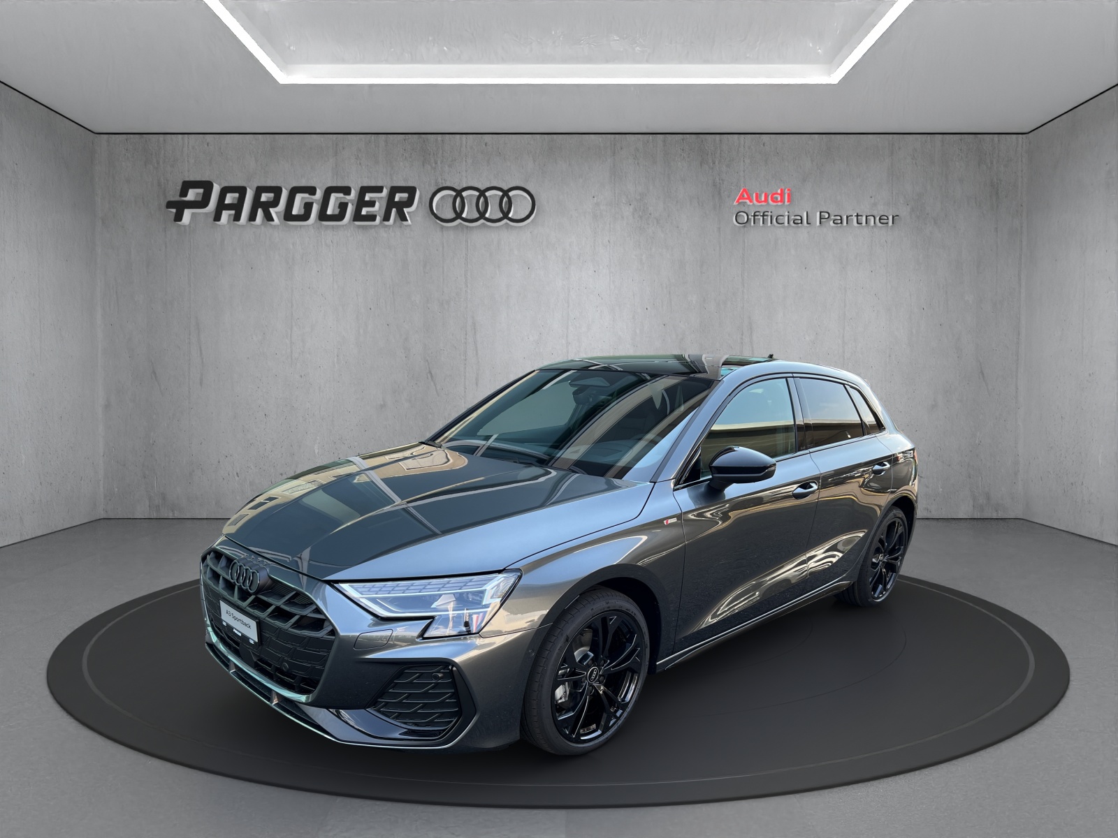 AUDI A3 Sportback TFSI 150 kW quattro S line S tronic-image-0