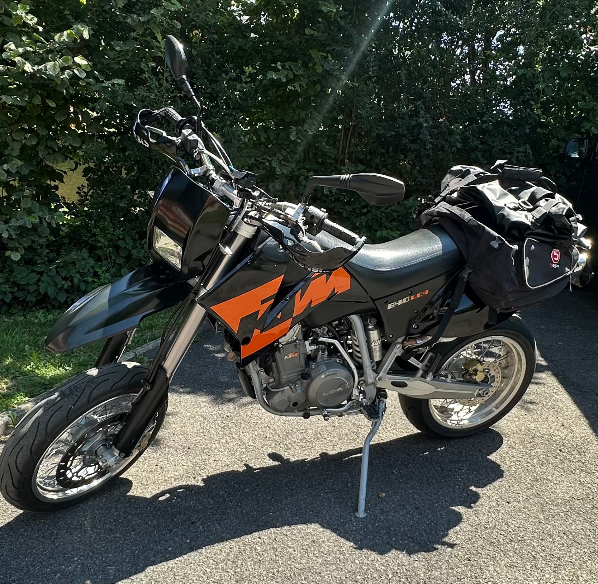 KTM 640 Supermoto Prestige (25kW)-image-6