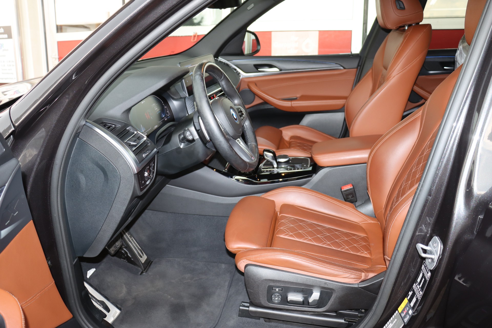 BMW X3 xDrive 30e M Sport-image-12