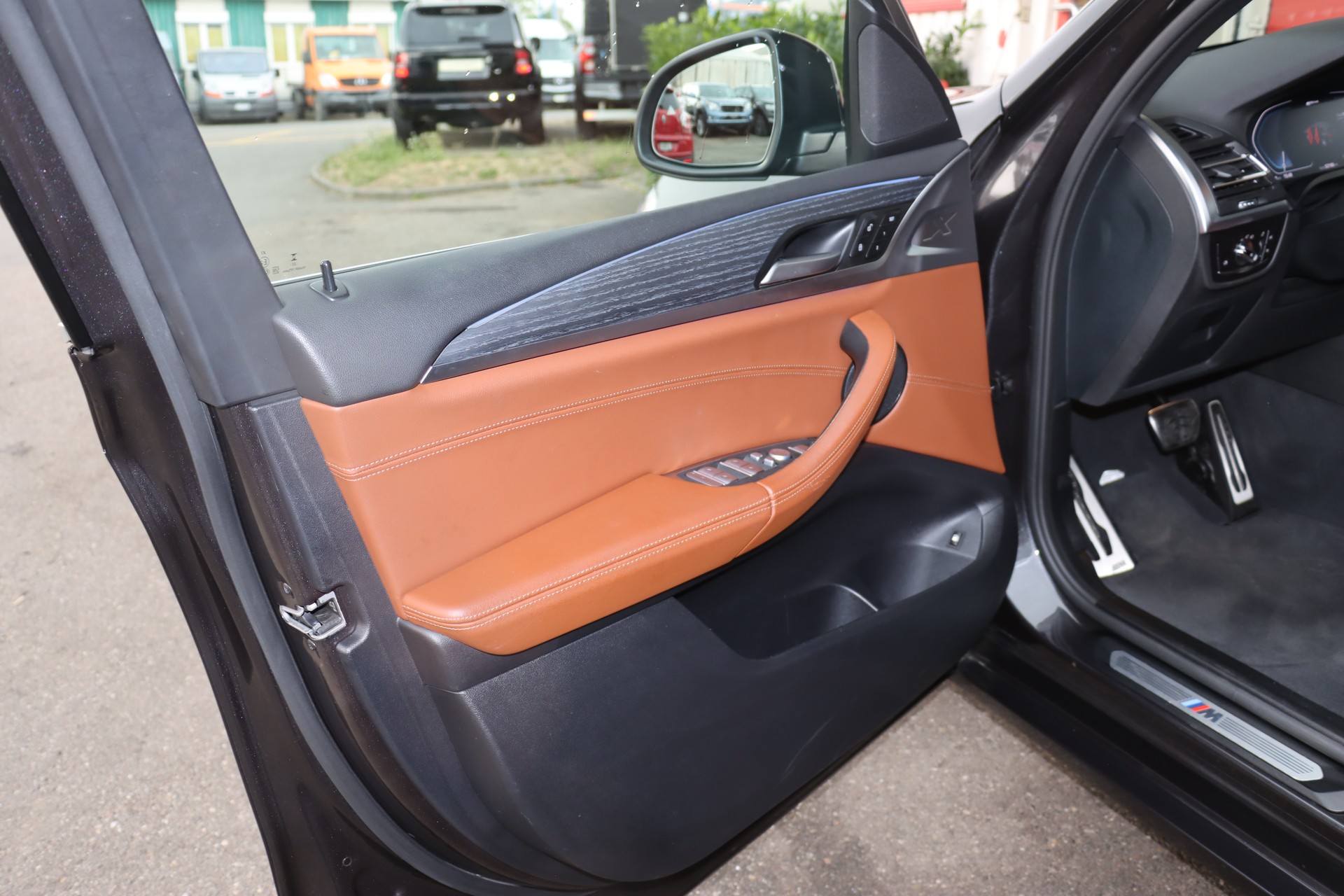 BMW X3 xDrive 30e M Sport-image-14