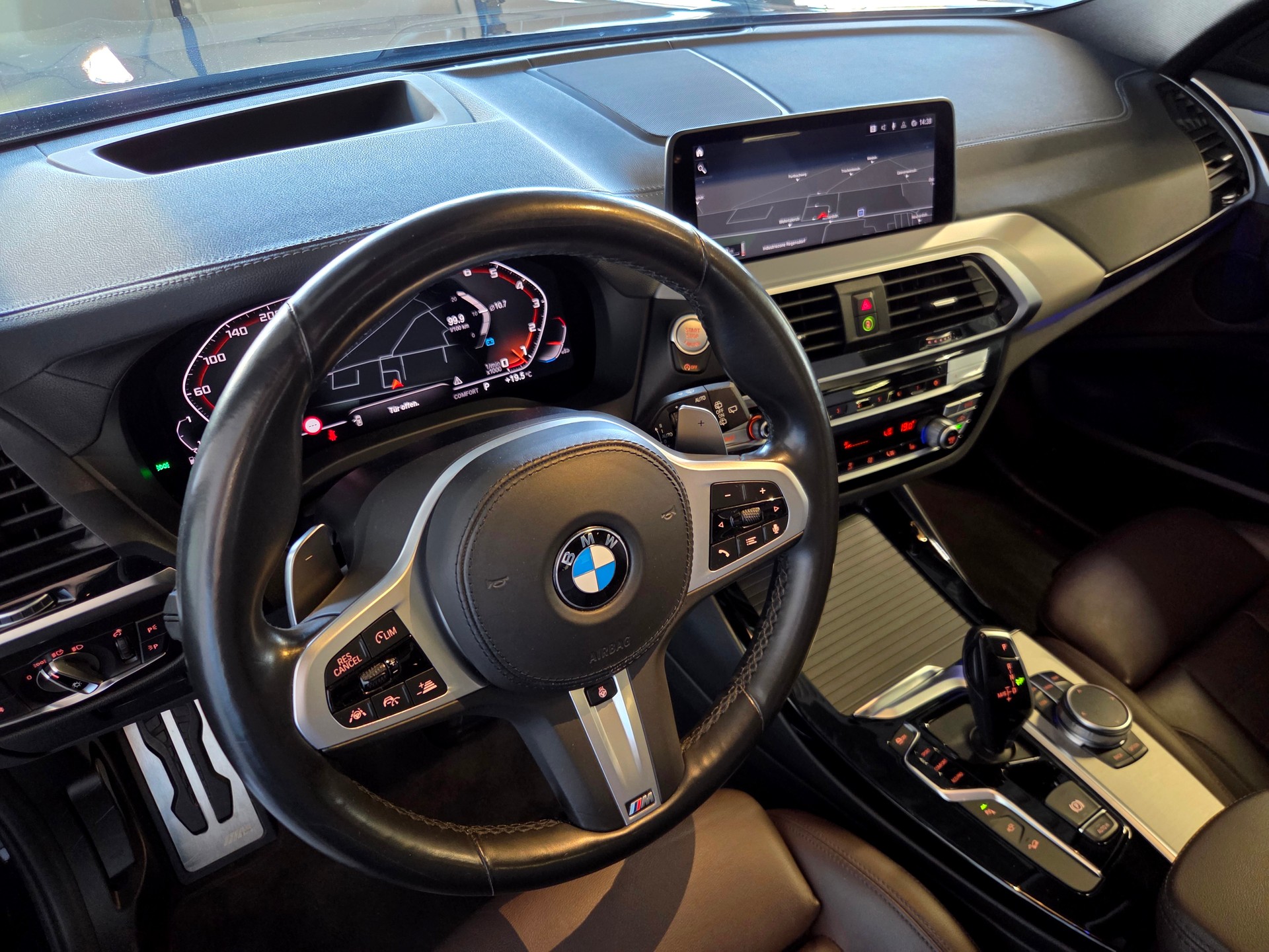 BMW X3 M40i-image-17