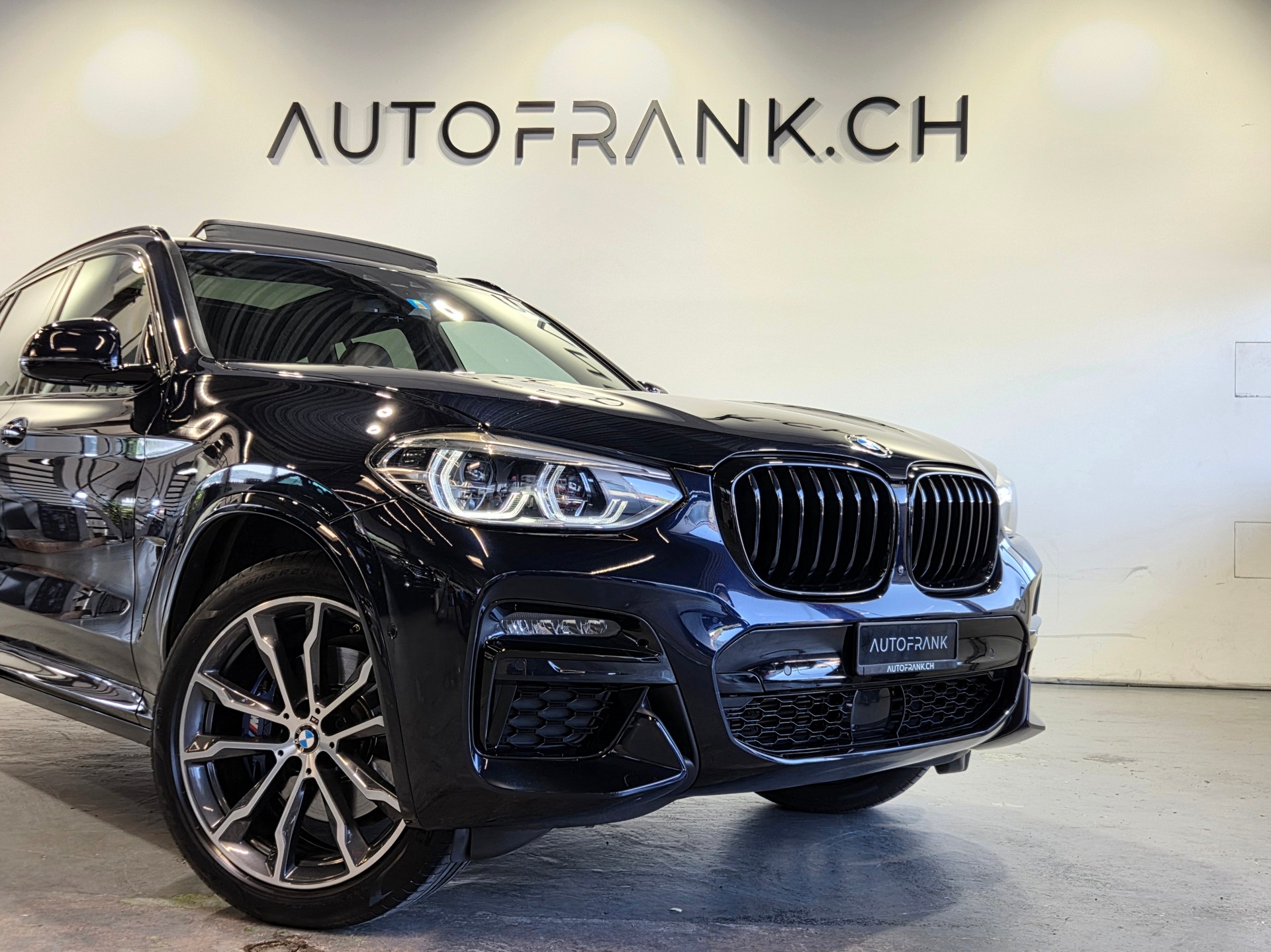 BMW X3 M40i-image-4