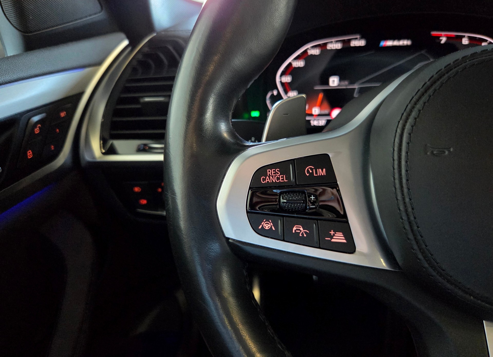 BMW X3 M40i-image-23