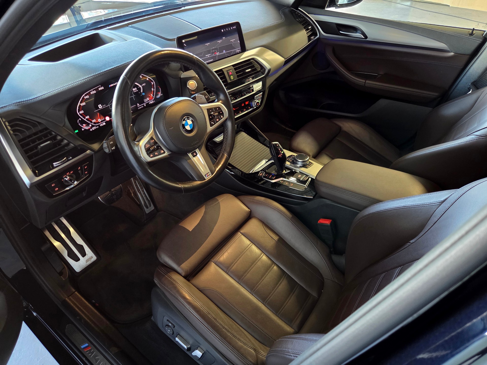 BMW X3 M40i-image-11