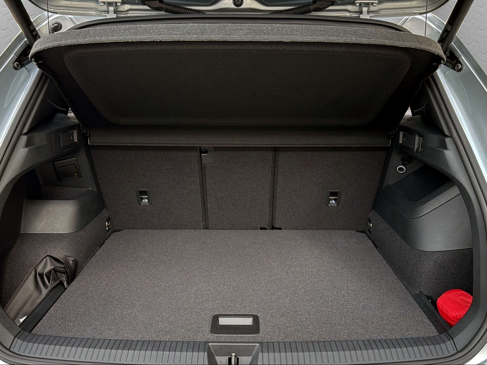 VW Tiguan 2.0 TSI DSG R-Line United 4Motion-image-13