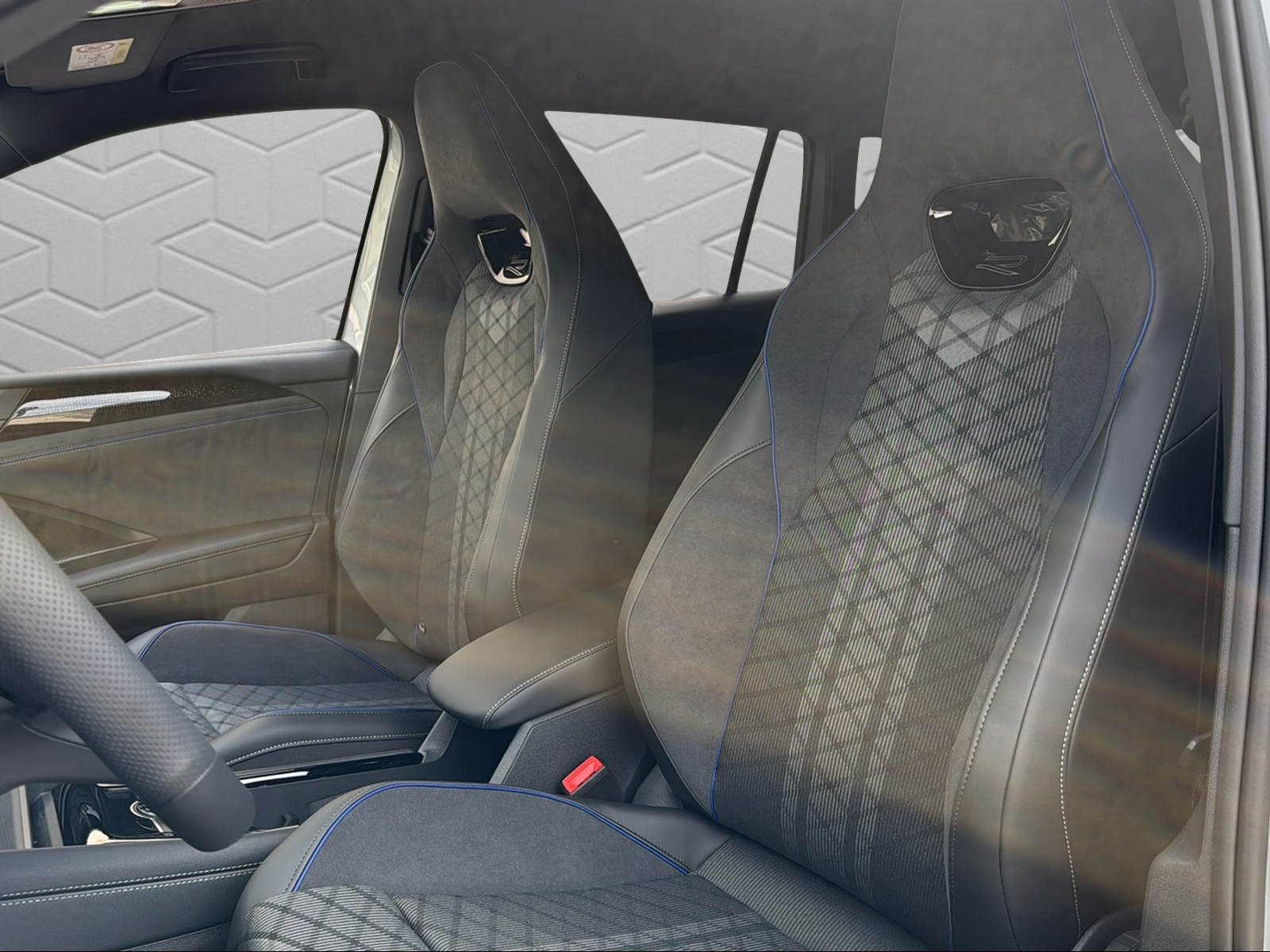 VW Tiguan 2.0 TSI DSG R-Line United 4Motion-image-6