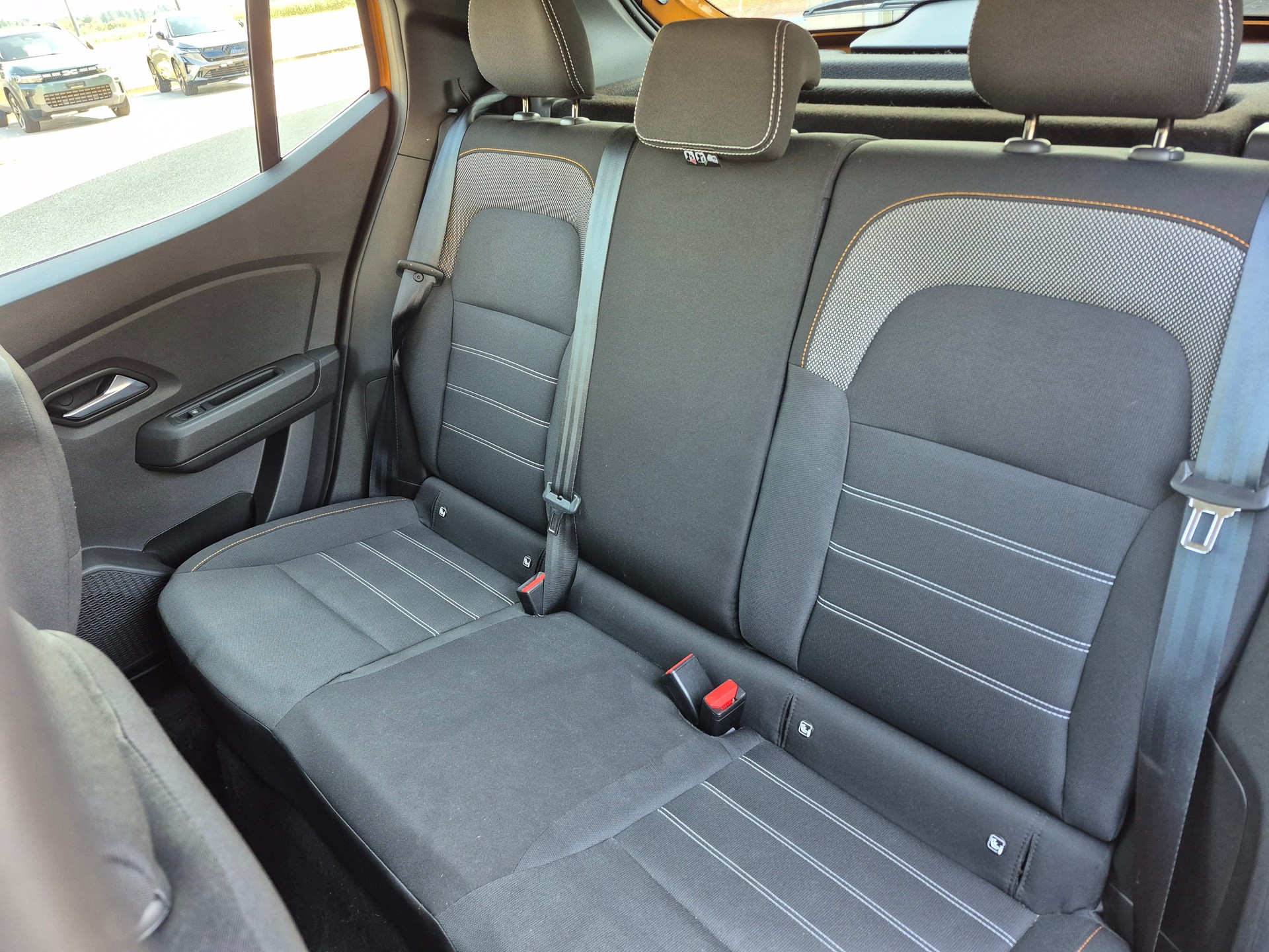 DACIA Sandero 1.0 TCe Essential-image-7