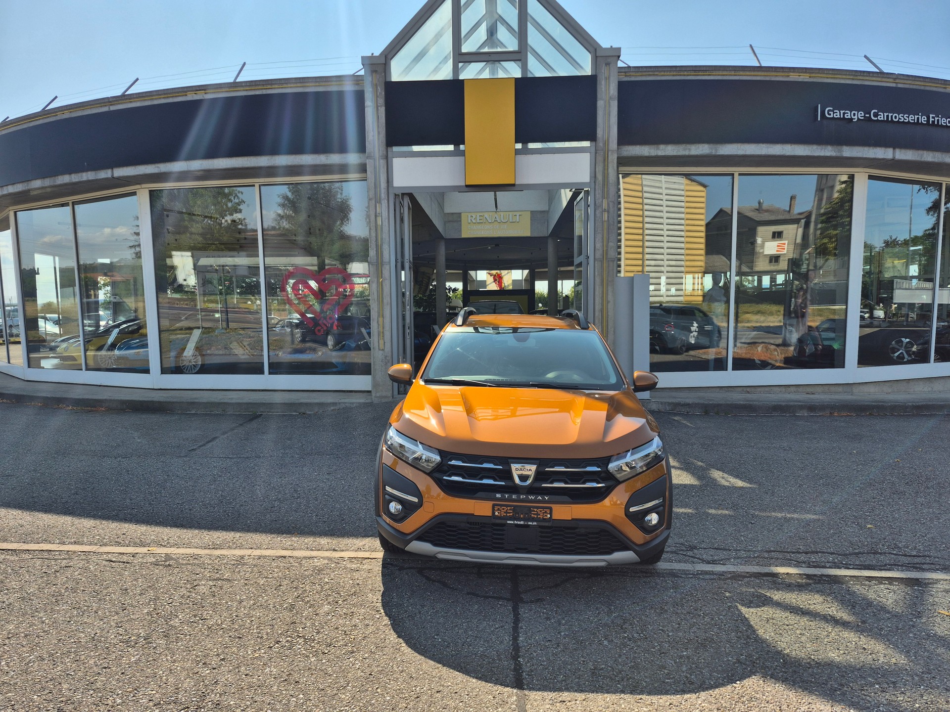 DACIA Sandero 1.0 TCe Essential-image-1