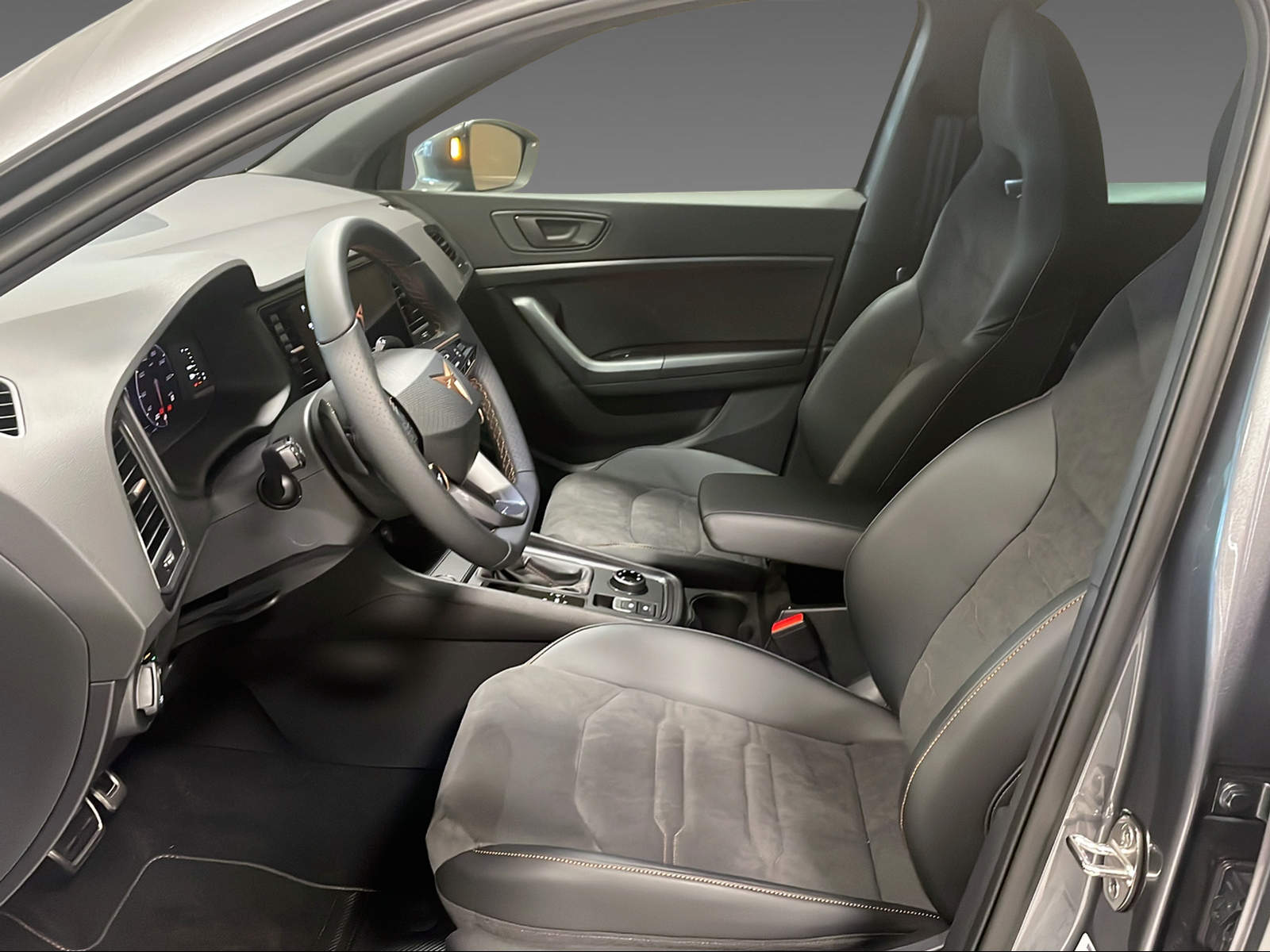 CUPRA Ateca 2.0 TSI VZ 4Drive DSG-image-5