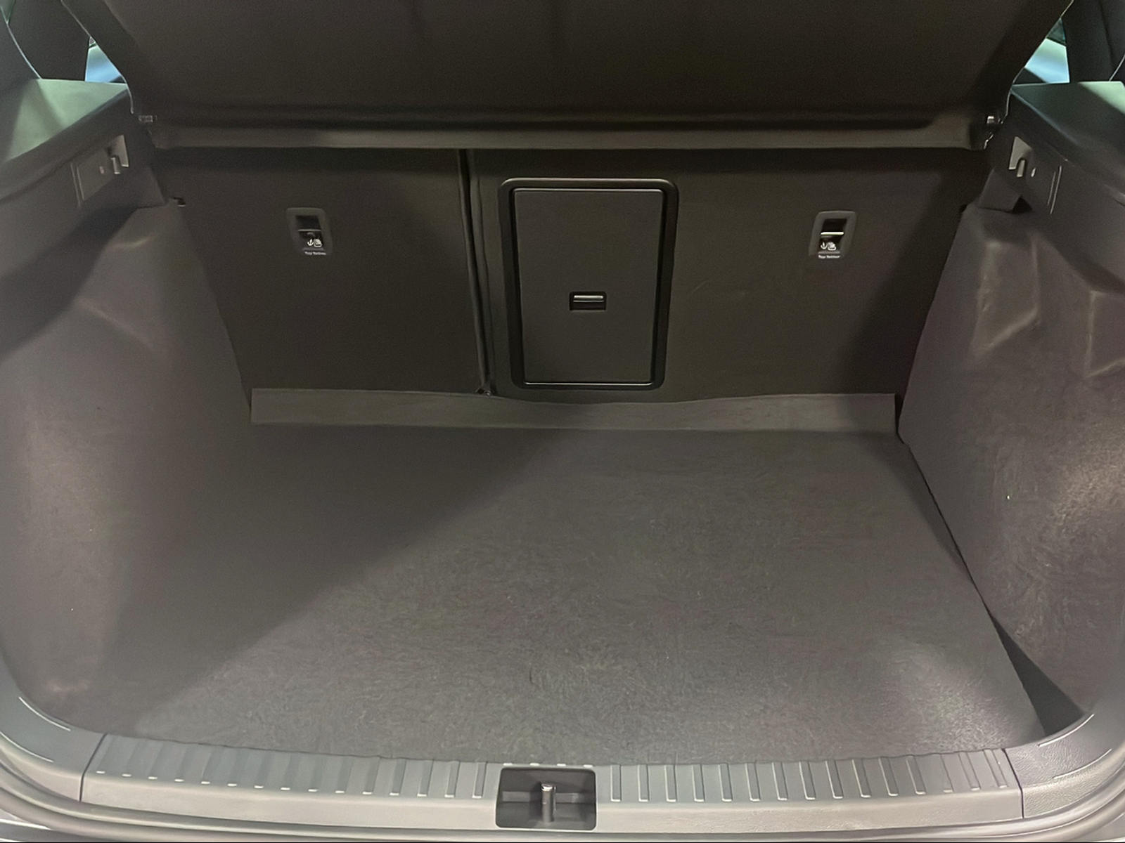 CUPRA Ateca 2.0 TSI VZ 4Drive DSG-image-12