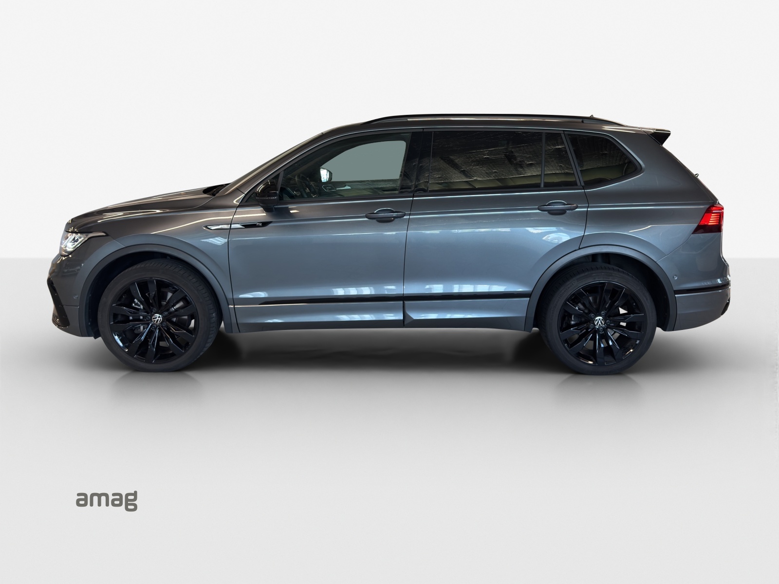 VW Tiguan Allspace 2.0TSI R-Line 4Motion DSG-image-1