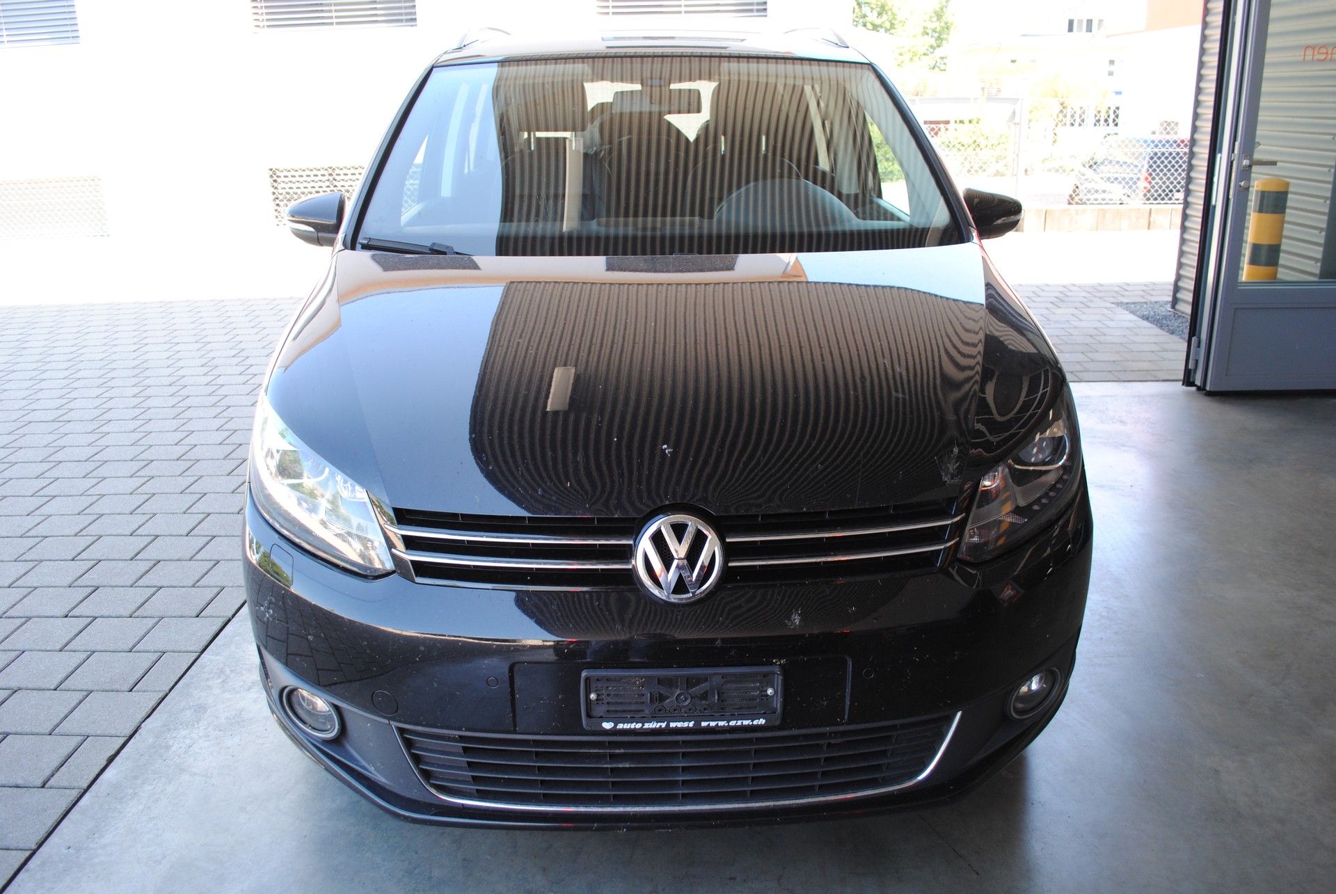 VW Touran 1.4 TSI Highline DSG-image-1