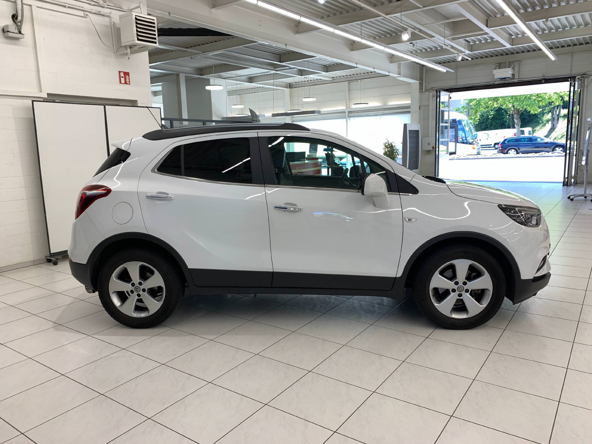 OPEL Mokka X 1.4T 4x4 Excellence S/S-image-3