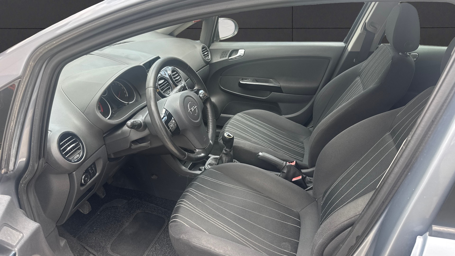 OPEL Corsa D 1.4-image-15