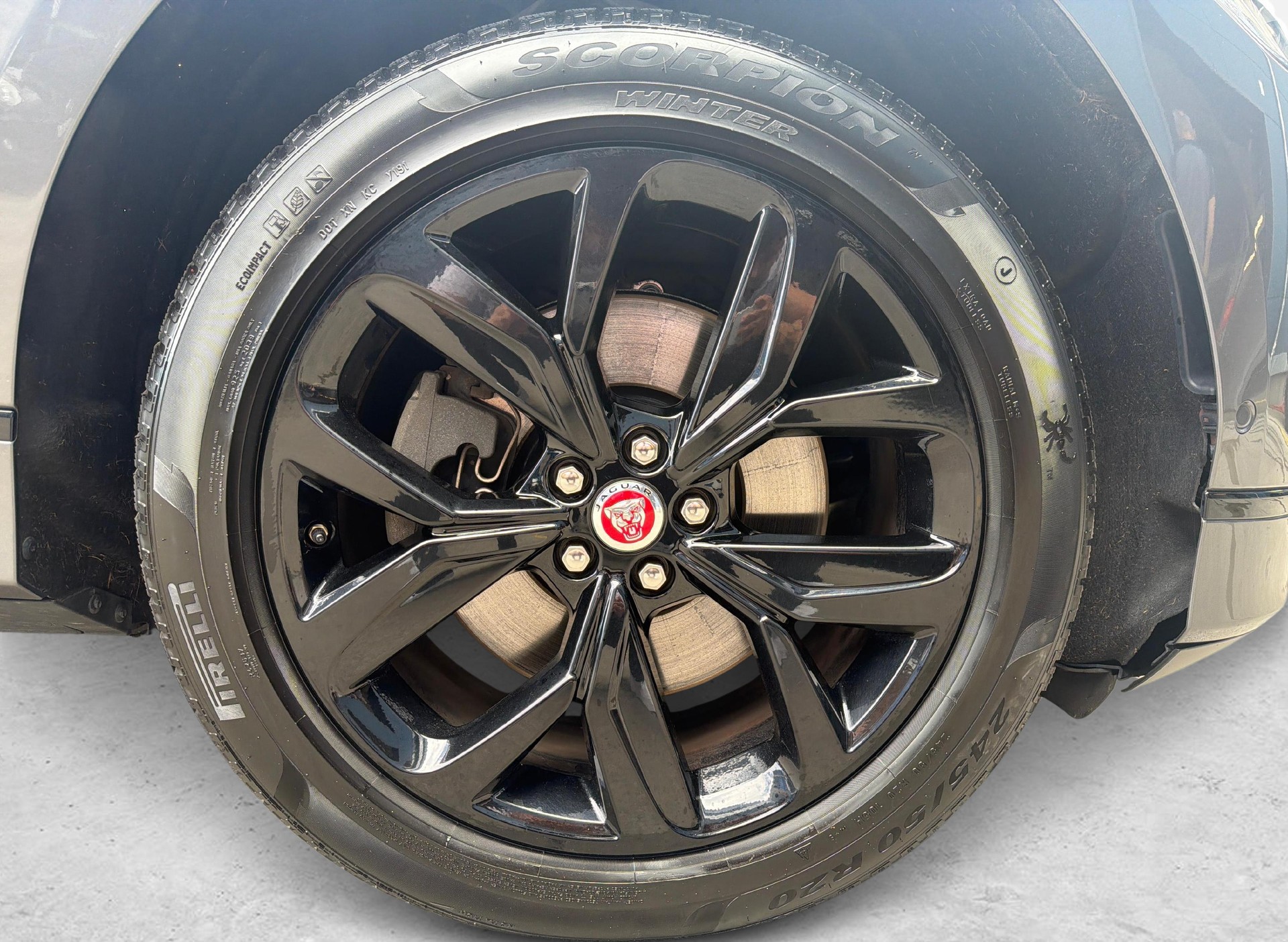 JAGUAR I-Pace EV400 SE AWD-image-14