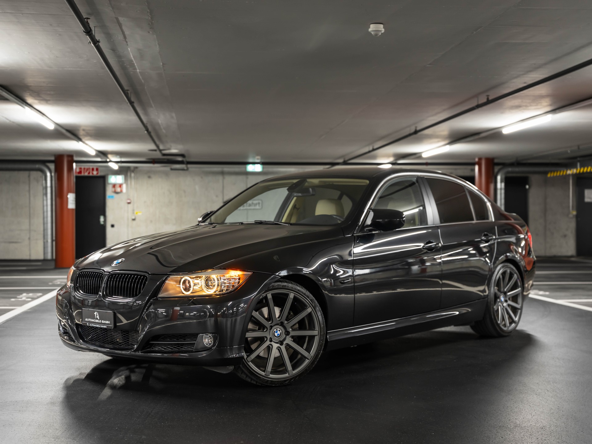 BMW 325i x-Drive Steptronic-image-0