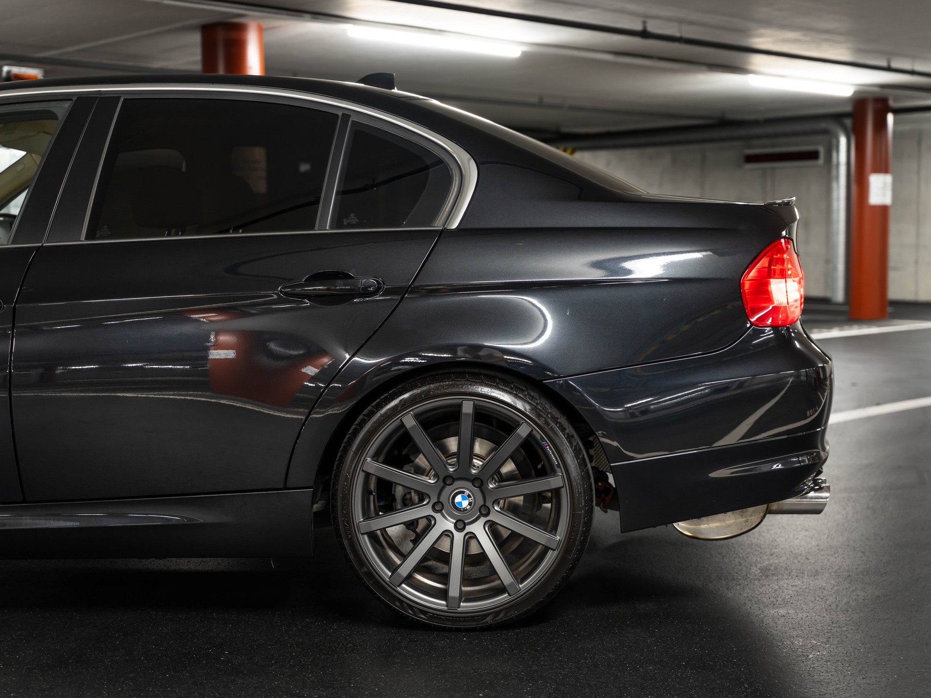 BMW 325i x-Drive Steptronic-image-4