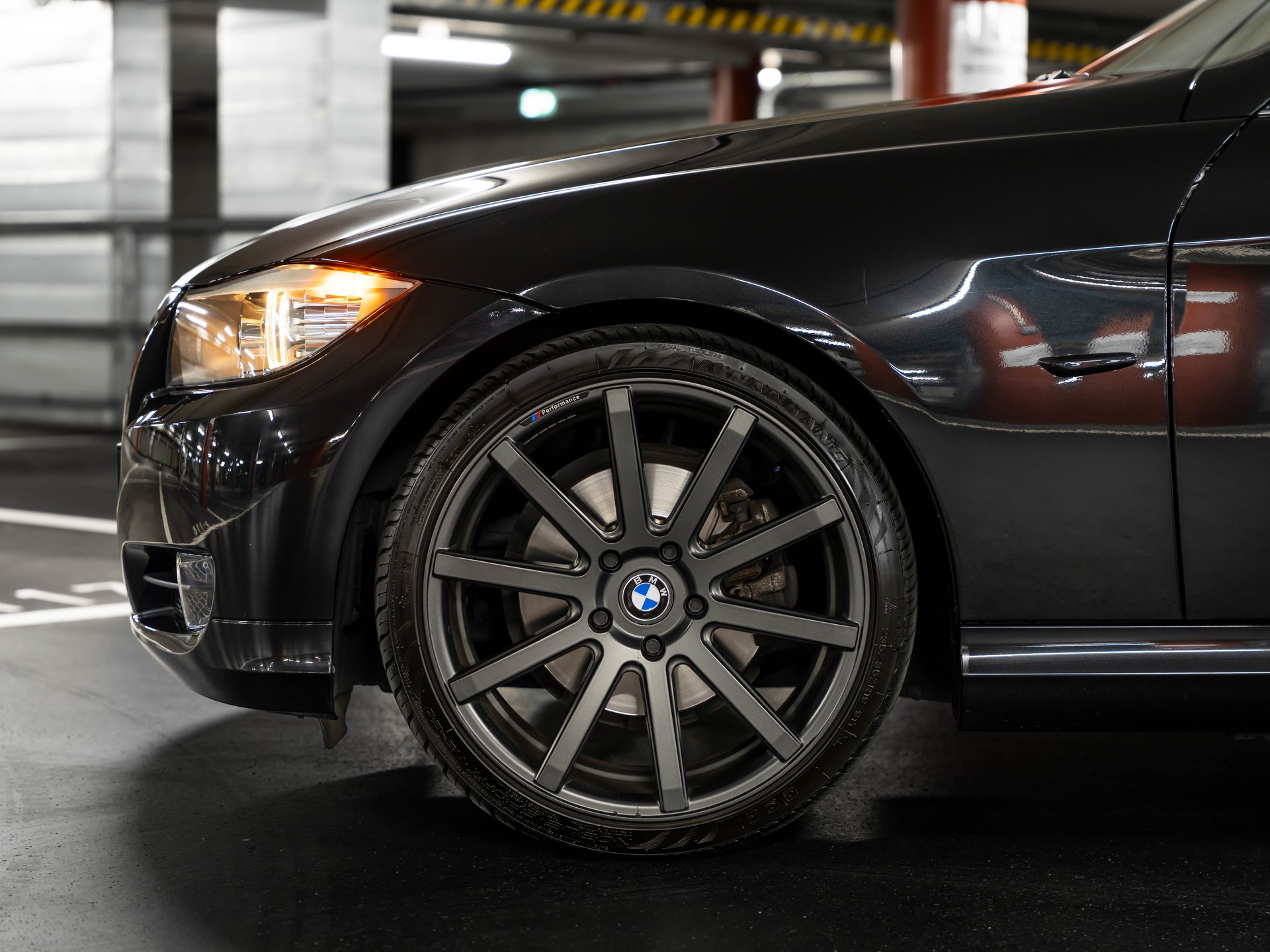 BMW 325i x-Drive Steptronic-image-3