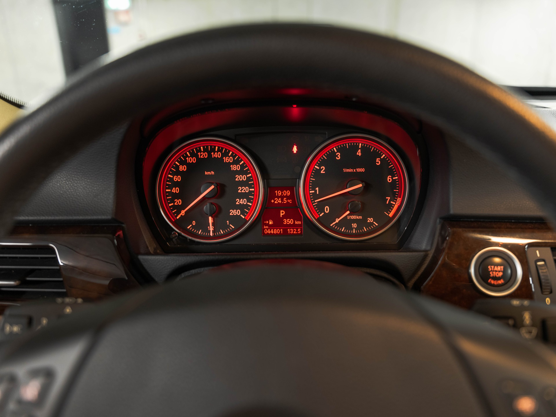 BMW 325i x-Drive Steptronic-image-17