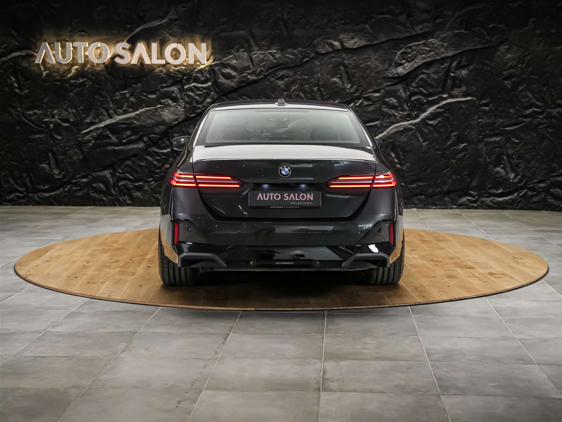 BMW 520d xDrive M Sport Steptronic *21" Felgen*Keyless-Go*Adaptiver LED*-image-3