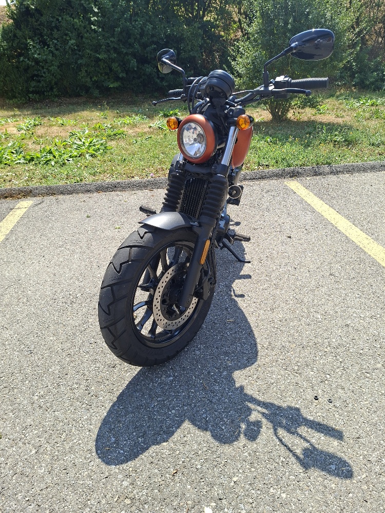 HYOSUNG GV 125 Bobber-image-2