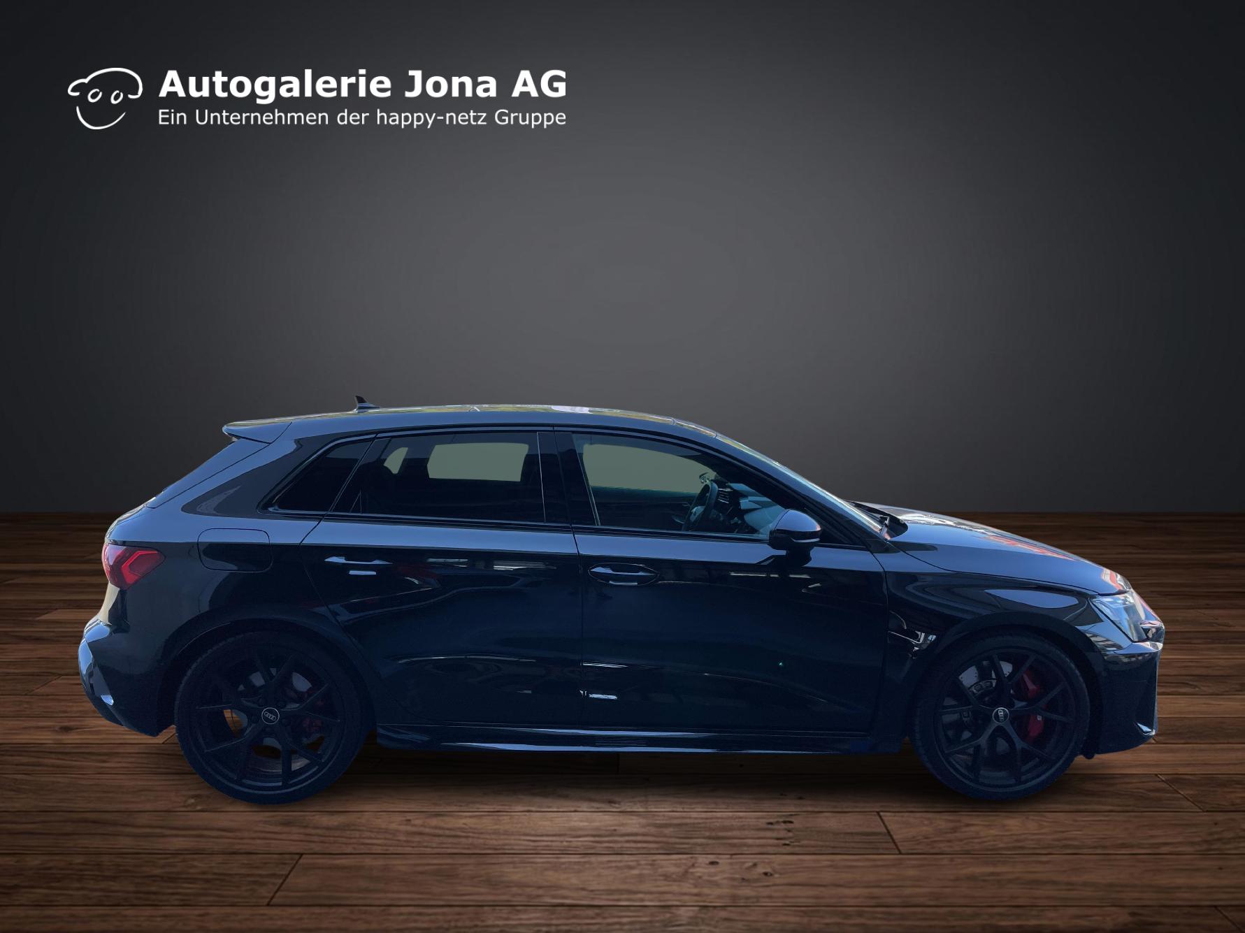 AUDI RS3 Sportback 2.5 TFSI quattro S-Tronic-image-3