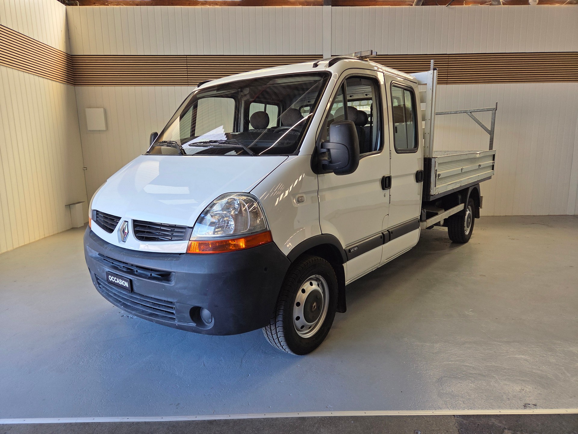 RENAULT Master T35 2.5dCi L3H1-image-0
