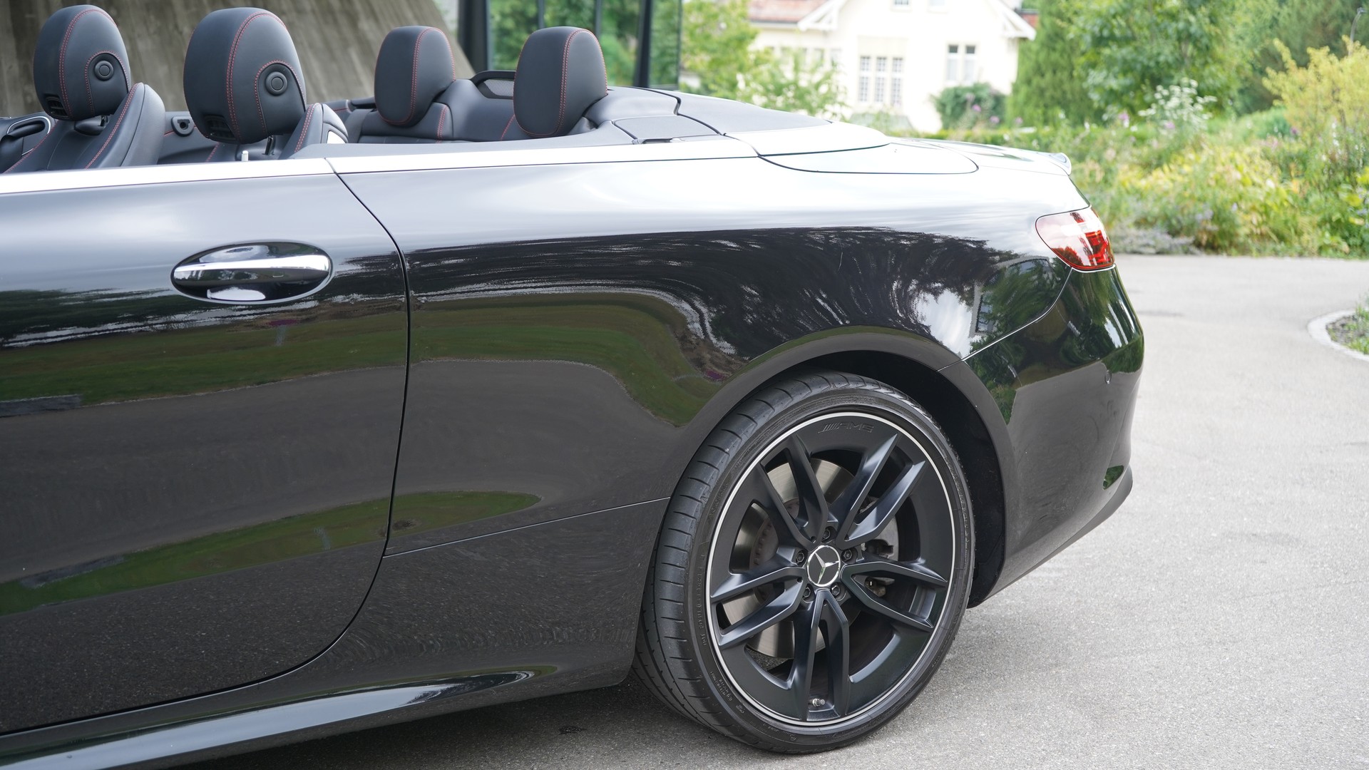 MERCEDES-BENZ E 53 Cabriolet AMG 4 Matic+ 9G-Speedshift TCT-image-17