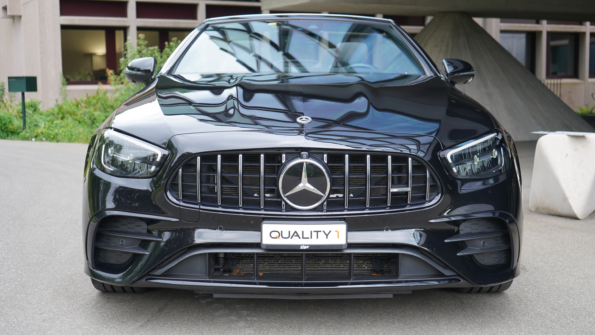 MERCEDES-BENZ E 53 Cabriolet AMG 4 Matic+ 9G-Speedshift TCT-image-1