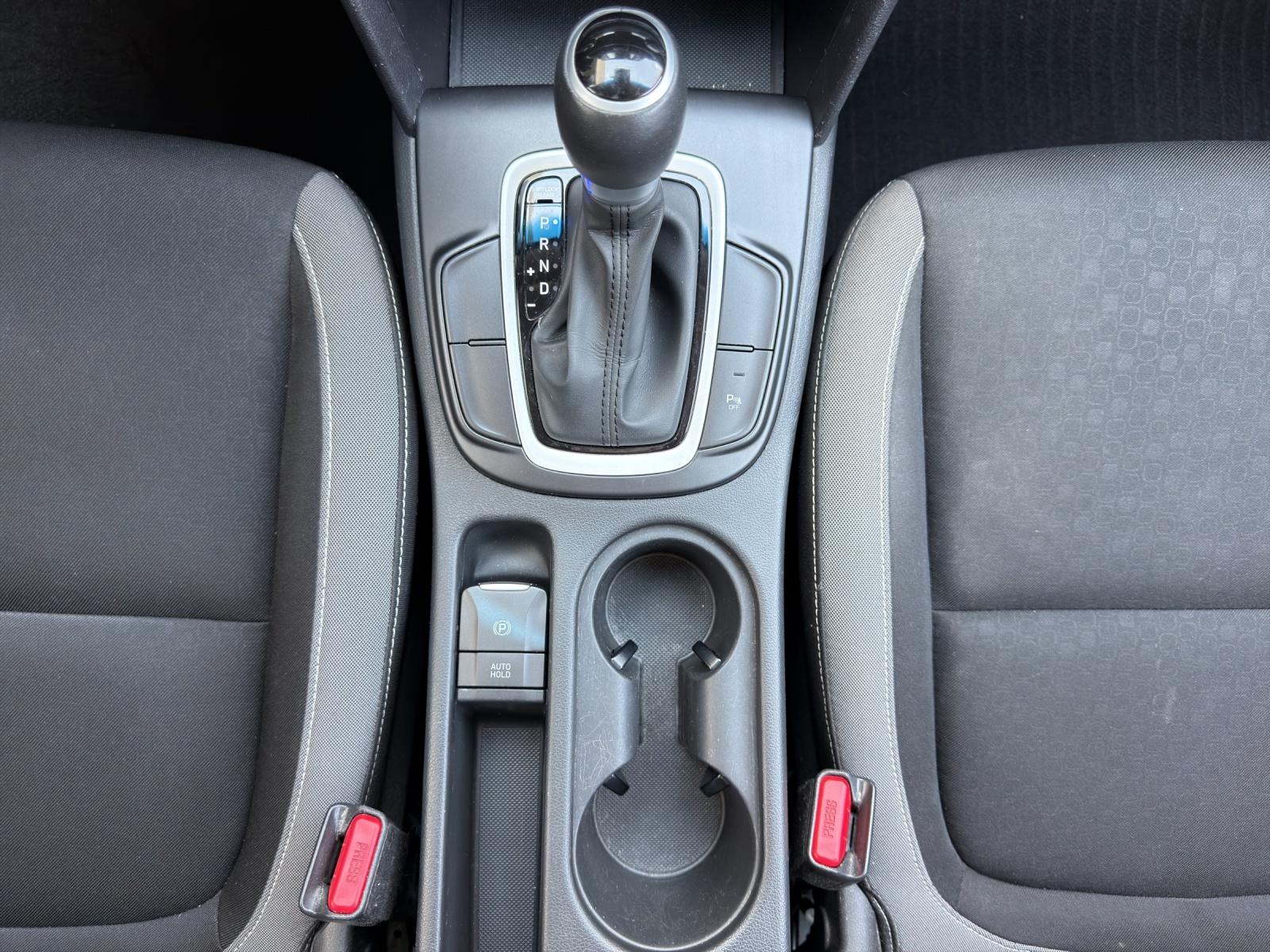 HYUNDAI Kona 1.6 GDi Hybrid Origo (CH)-image-14