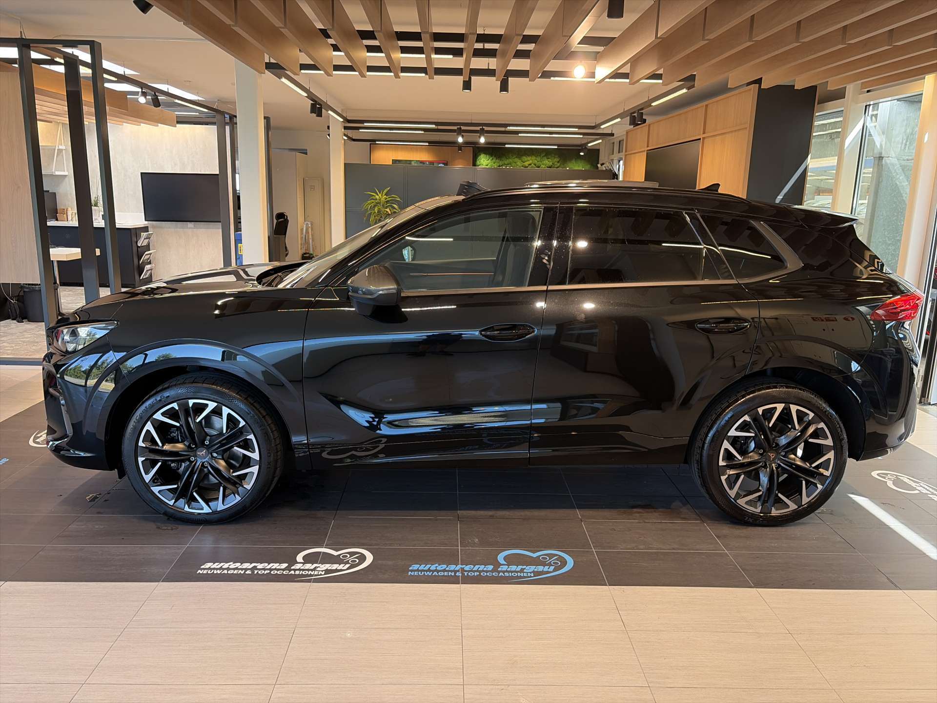 CUPRA Terramar 2.0 TSi 4Drive VZ 265PS DSG-Automat-image-11