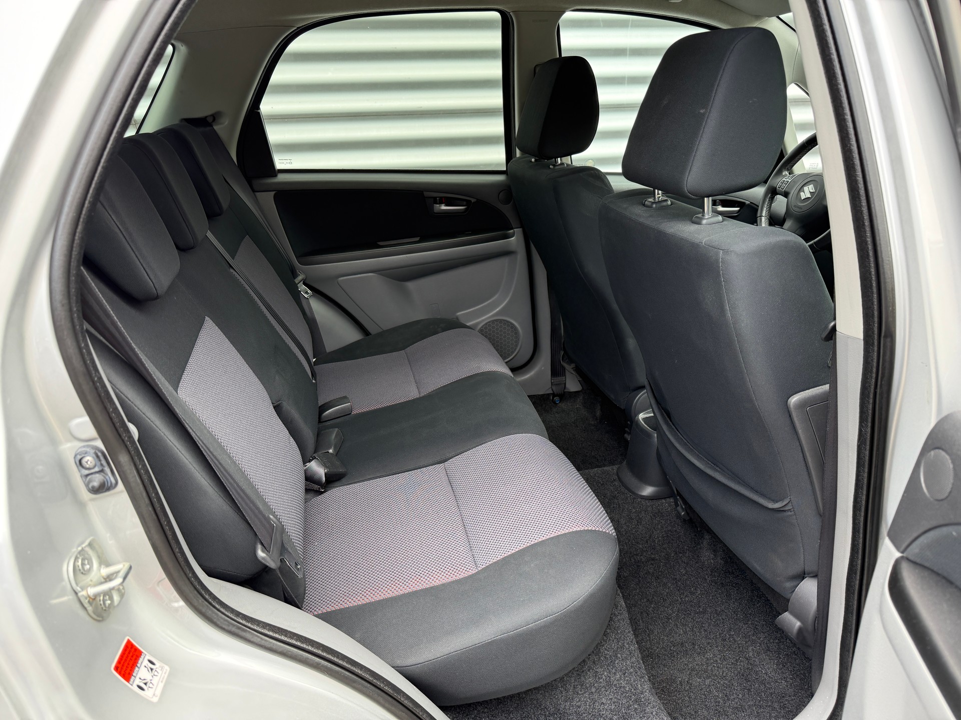 SUZUKI SX4 1.6 16V GL Top 4WD-image-7