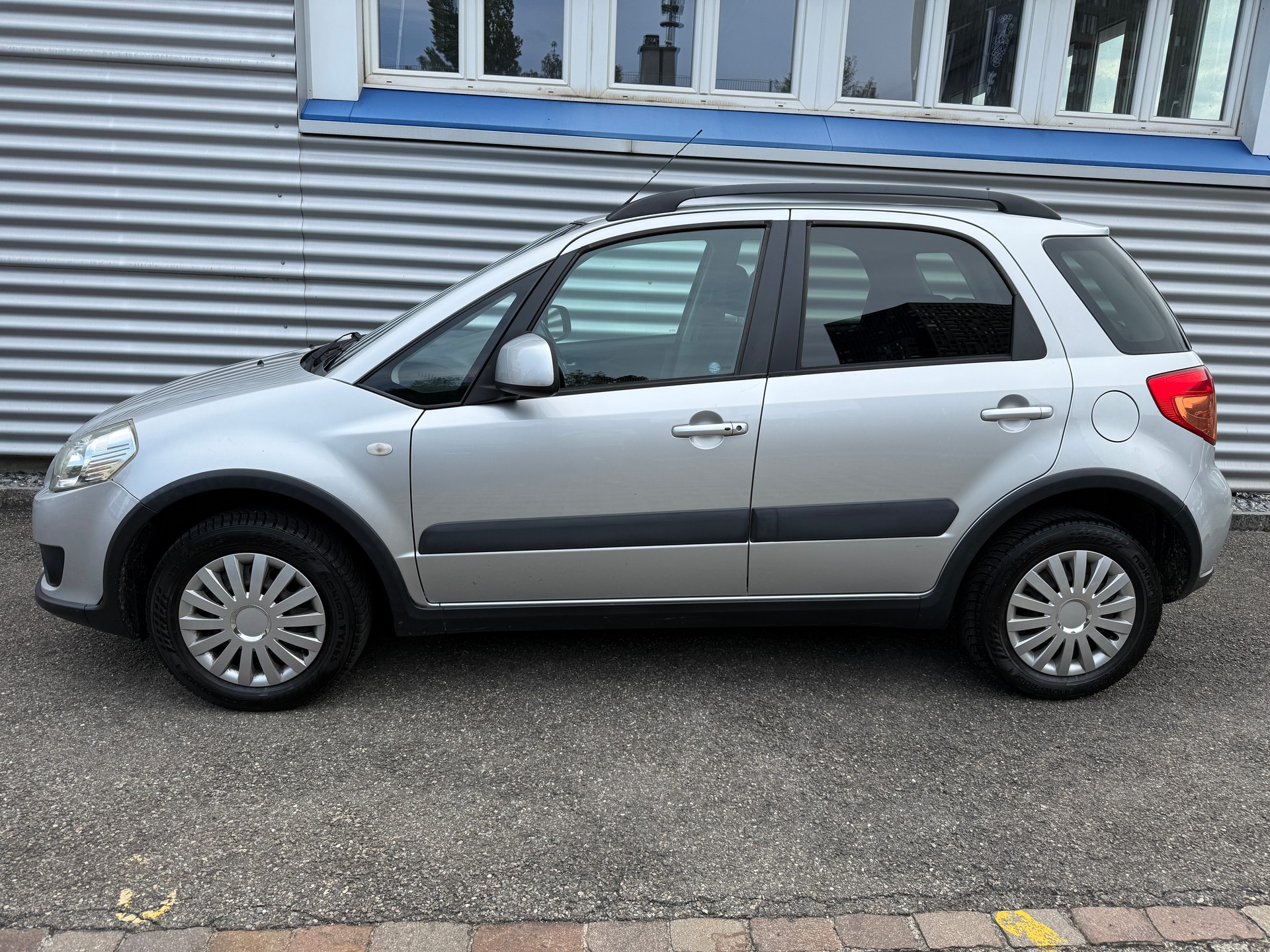 SUZUKI SX4 1.6 16V GL Top 4WD-image-2