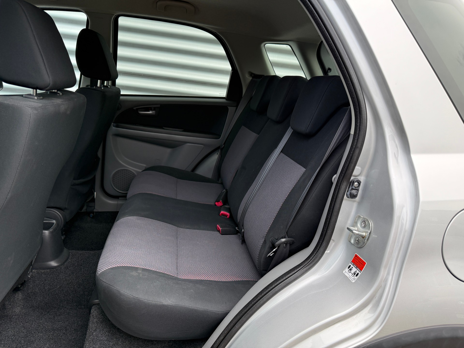 SUZUKI SX4 1.6 16V GL Top 4WD-image-4