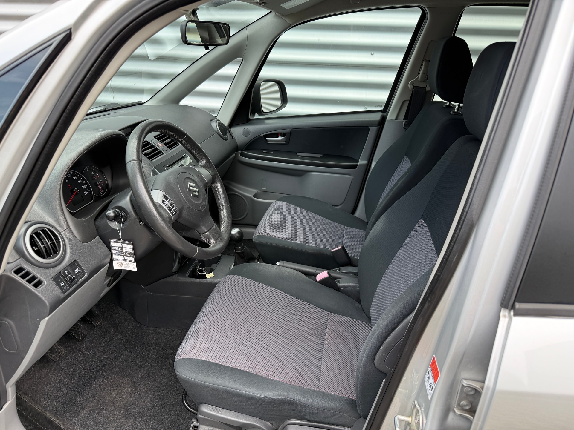 SUZUKI SX4 1.6 16V GL Top 4WD-image-3