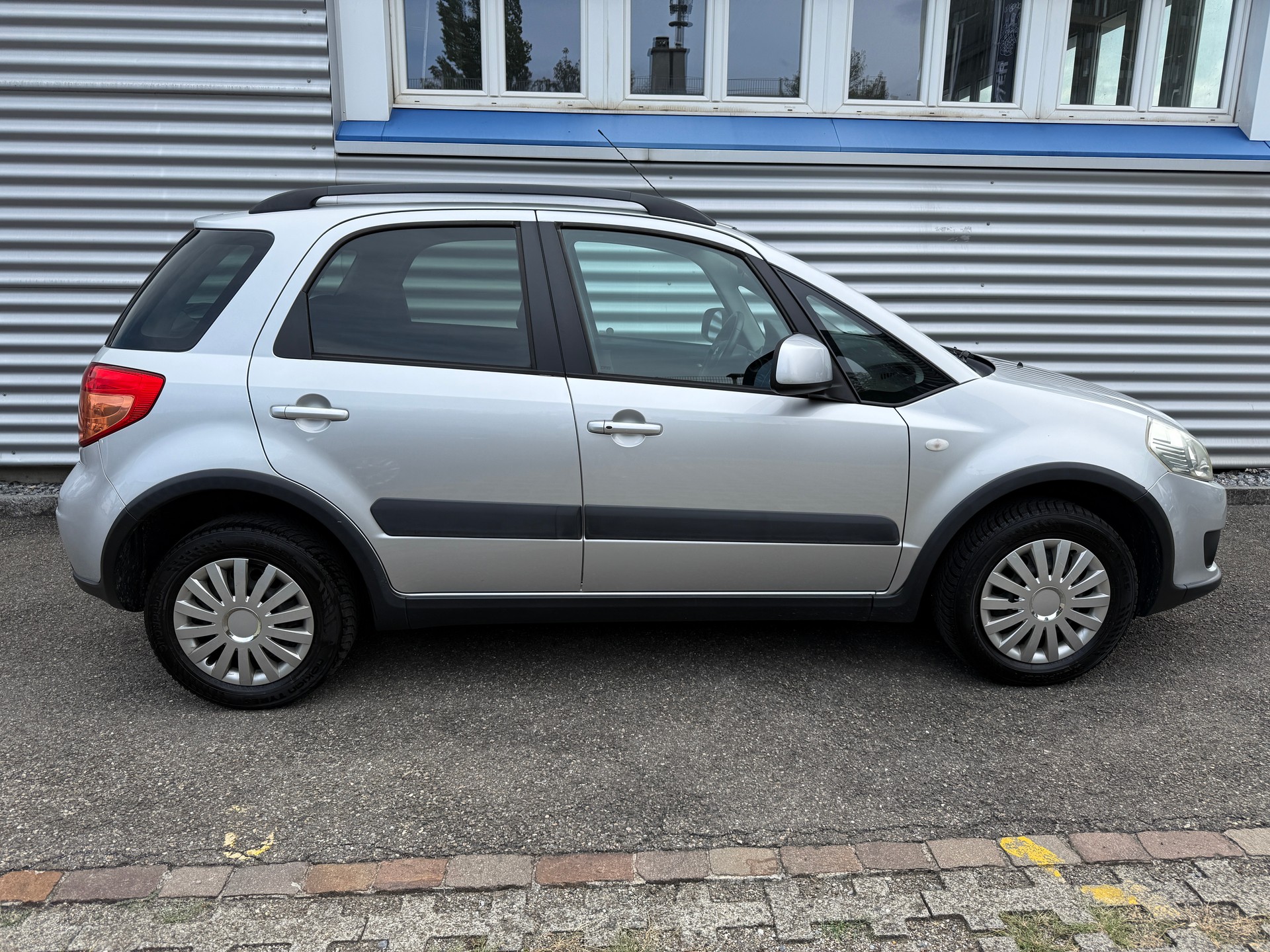 SUZUKI SX4 1.6 16V GL Top 4WD-image-14