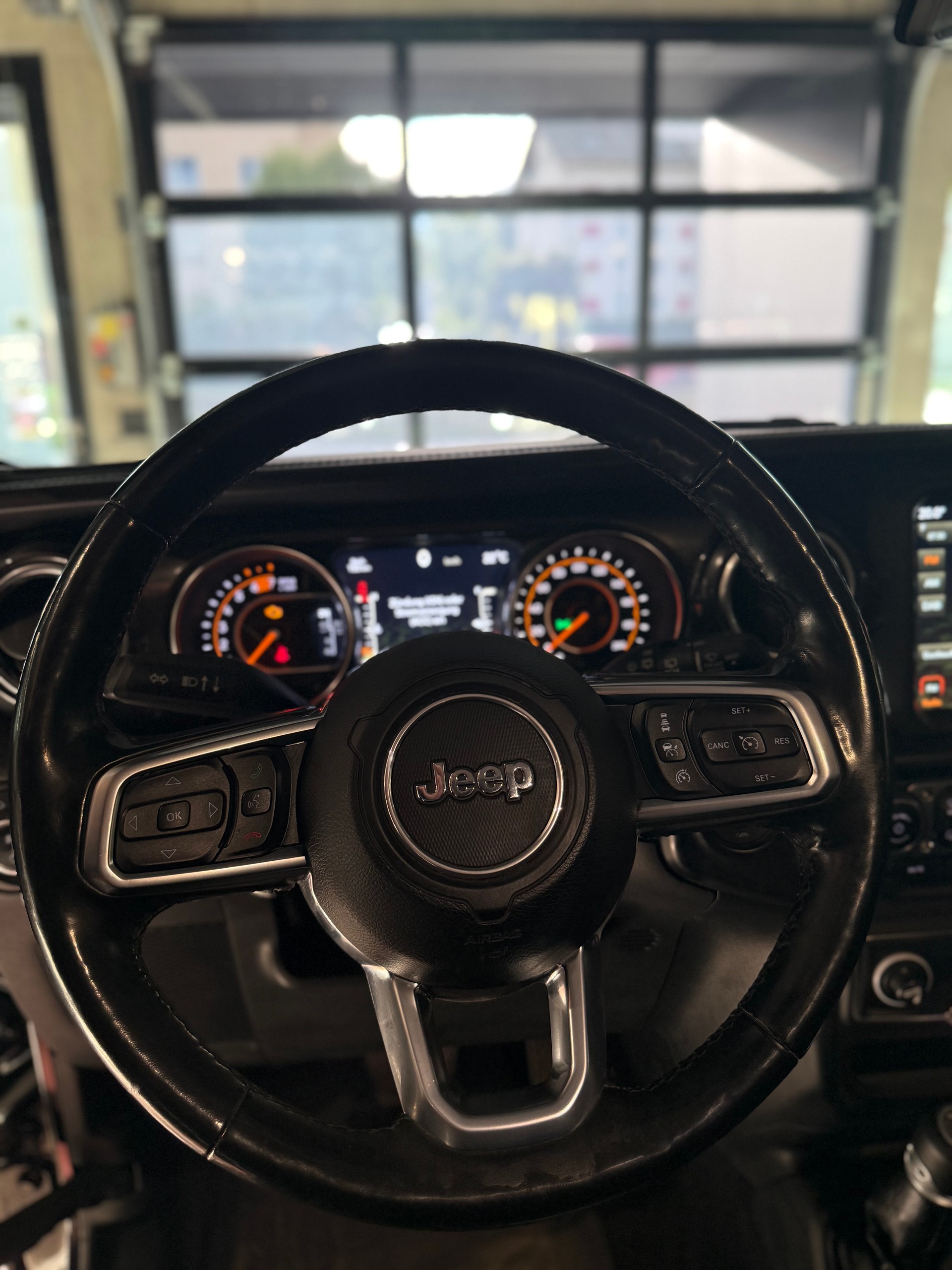 JEEP Wrangler 2.0 Unlimited Sahara Automatic-image-8
